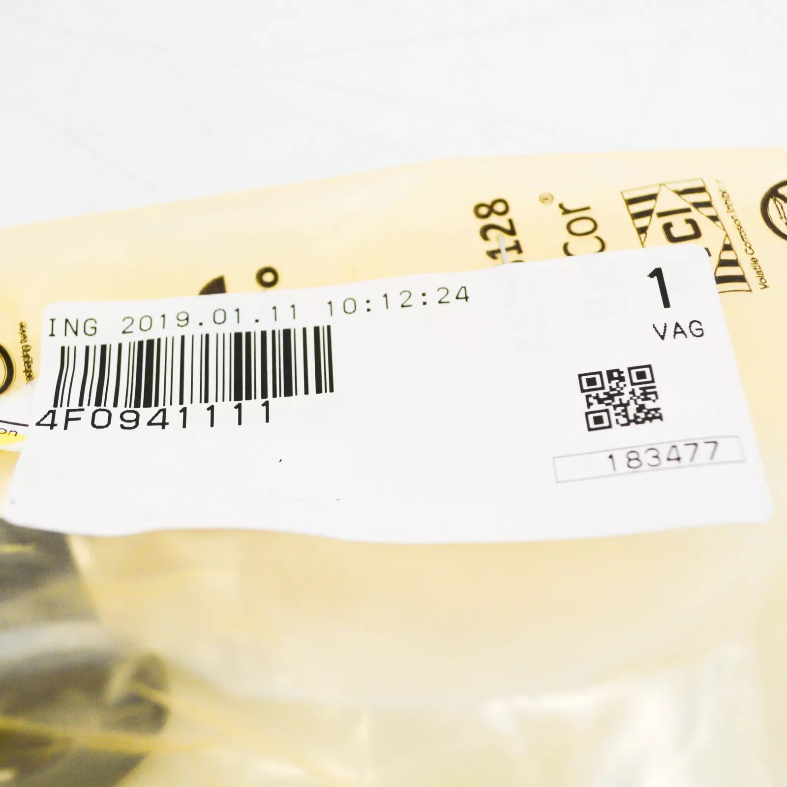 NEW AUDI A6 4F C6 FRONT HEADLIGHT ADJUSTED BOLT 4F0941111 ORIGINAL