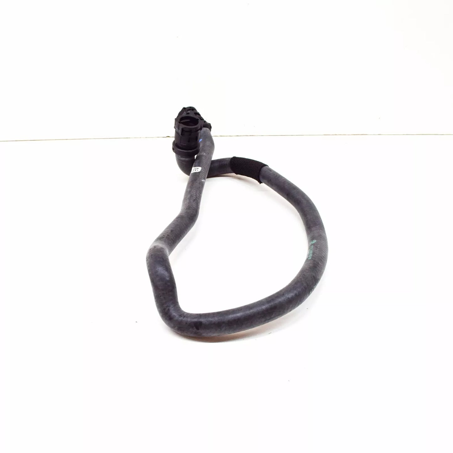 NEW BMW 5 G30 LEFT COOLANT RADIATOR WATER HOSE 17128602605 ORIGINAL