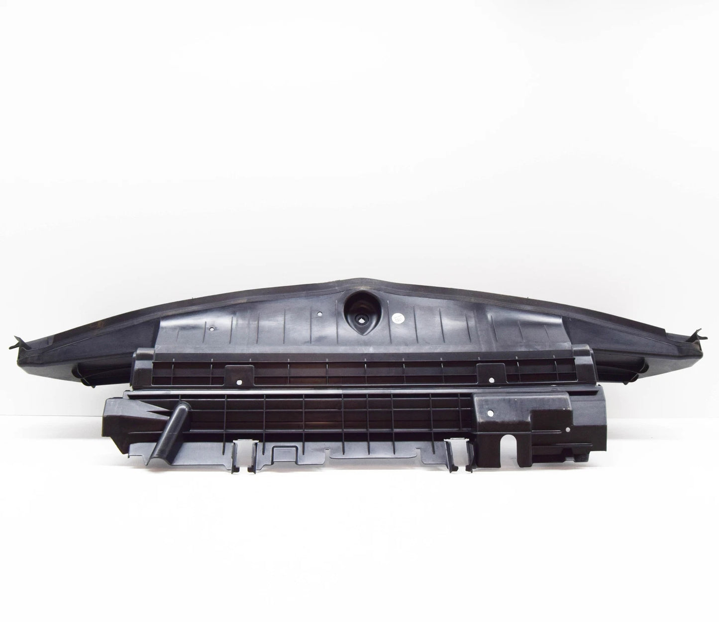 NEW MERCEDES-BENZ E CABRIO A207 ENGINE RADIATOR AIR DUCTING A2075052830 ORIGINAL