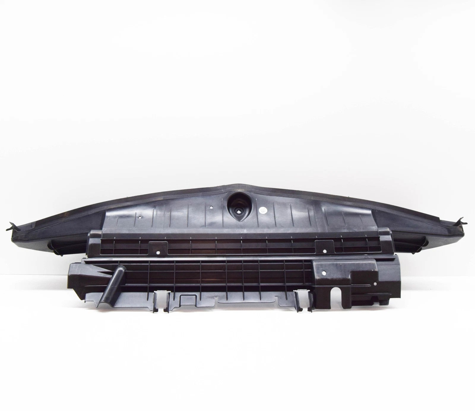 NEW MERCEDES-BENZ E CABRIO A207 ENGINE RADIATOR AIR DUCTING A2075052830 ORIGINAL