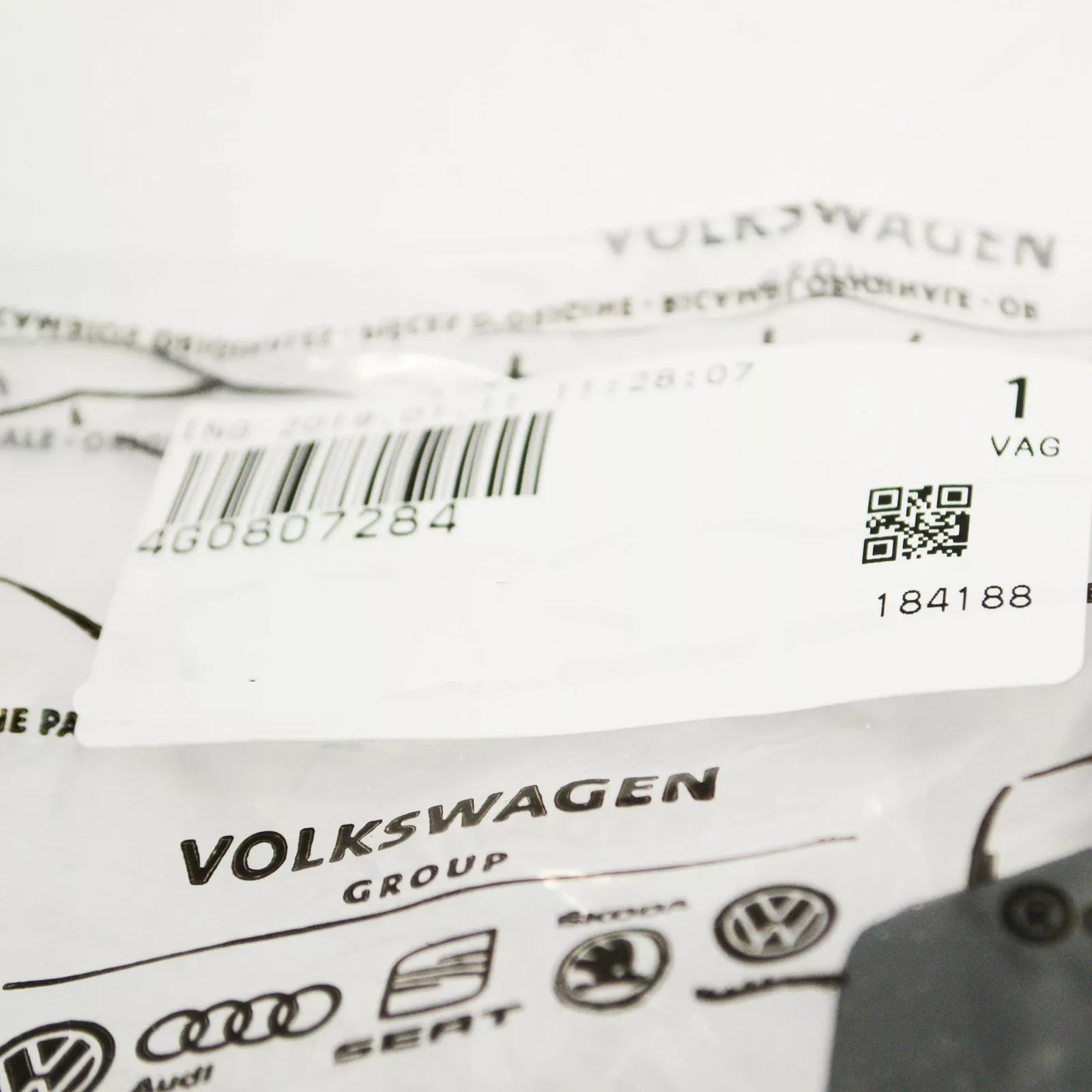 NEW AUDI A6 C7 FRONT RIGHT BUMPER BRACKET 4G0807284 ORIGINAL