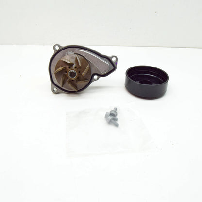 NEW BMW X5 G05 ENGINE COOLANT PUMP 11518595644 ORIGINAL