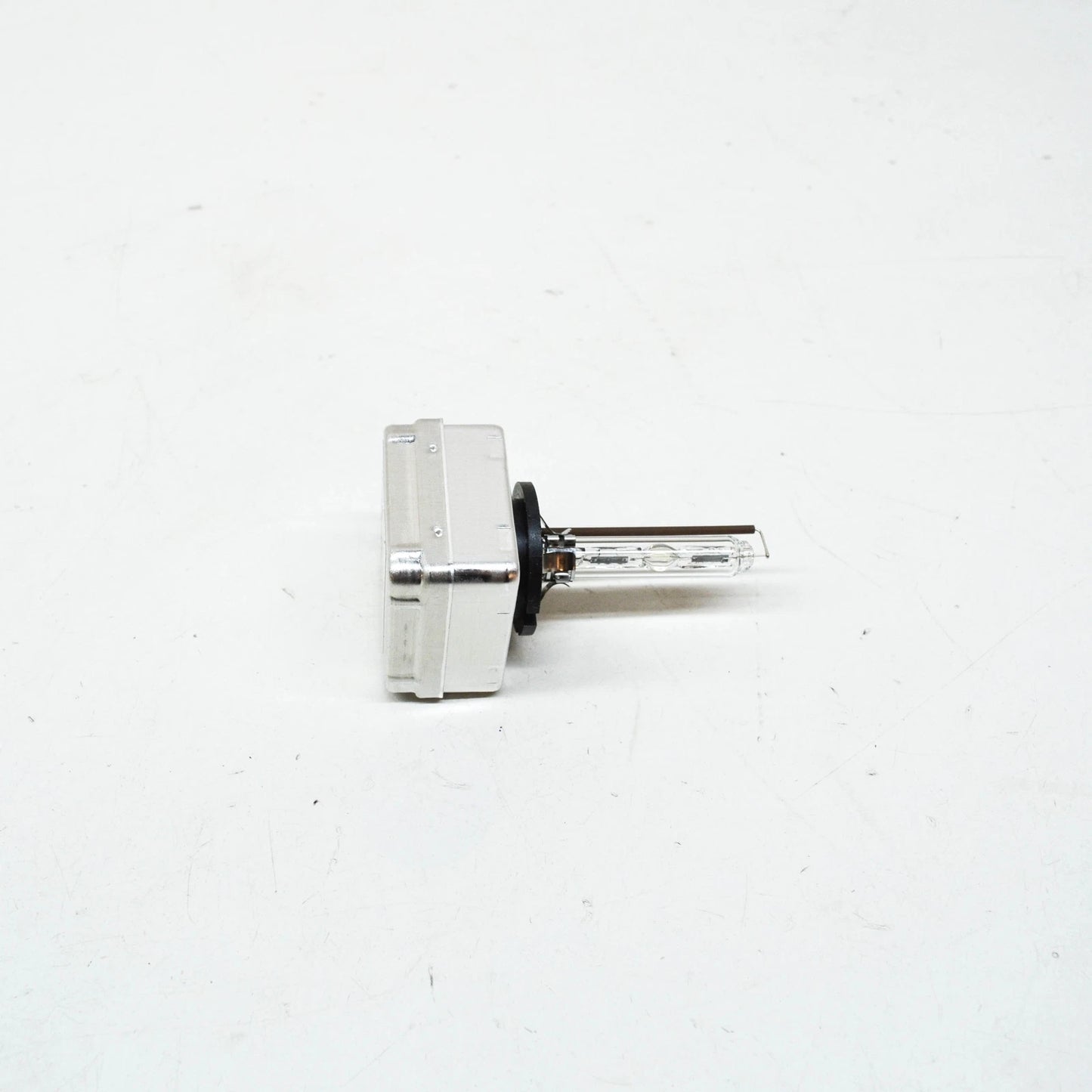 NEW BMW E90 E60 F10 X1 X3 X5 X6 Z4 HEADLIGHT BULB BI XENON 63217217509 7217509