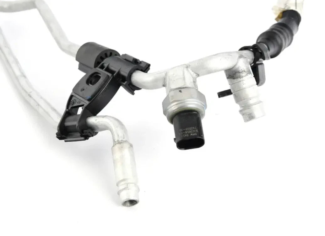 NEW BMW 3 F30, F80 A/C REFRIGERANT DISCHARGE HOSE 9337124 64539337124 ORIGINAL