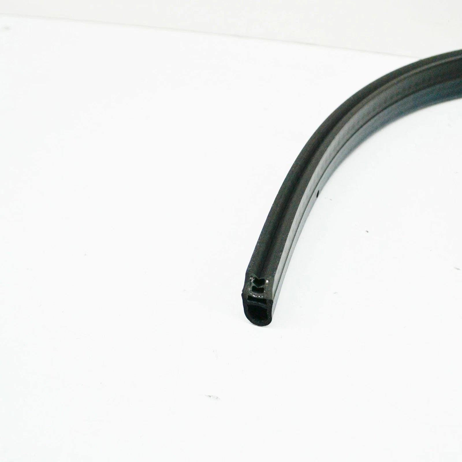 NEW MERCEDES-BENZ GLE W166 FRONT ENGINE HOOD SEAL A1668870198 ORIGINAL