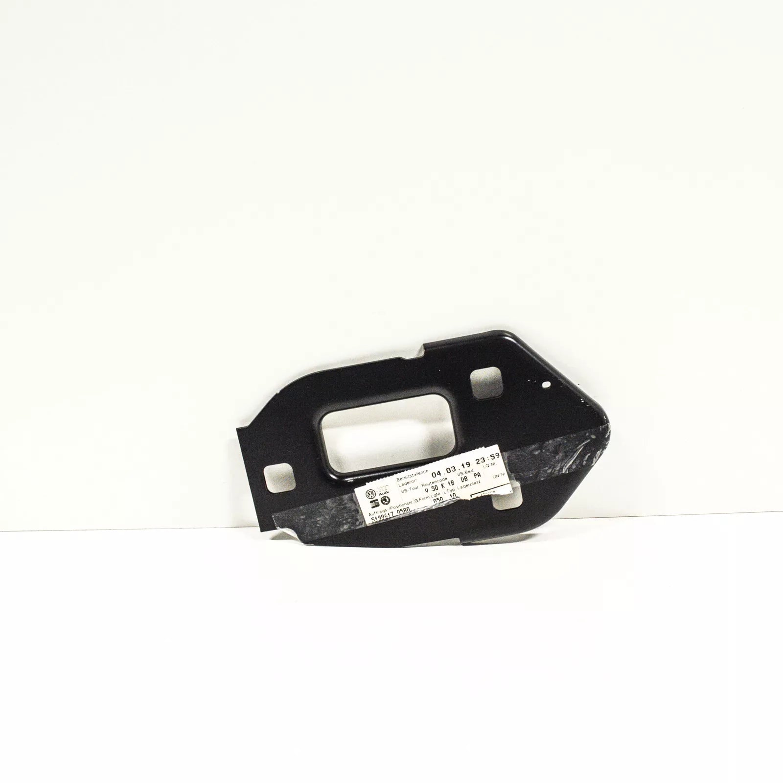 NEW AUDI Q5 8R RADIATOR CORE SUPPORT LEFT SECURING PLATE 8R0805499