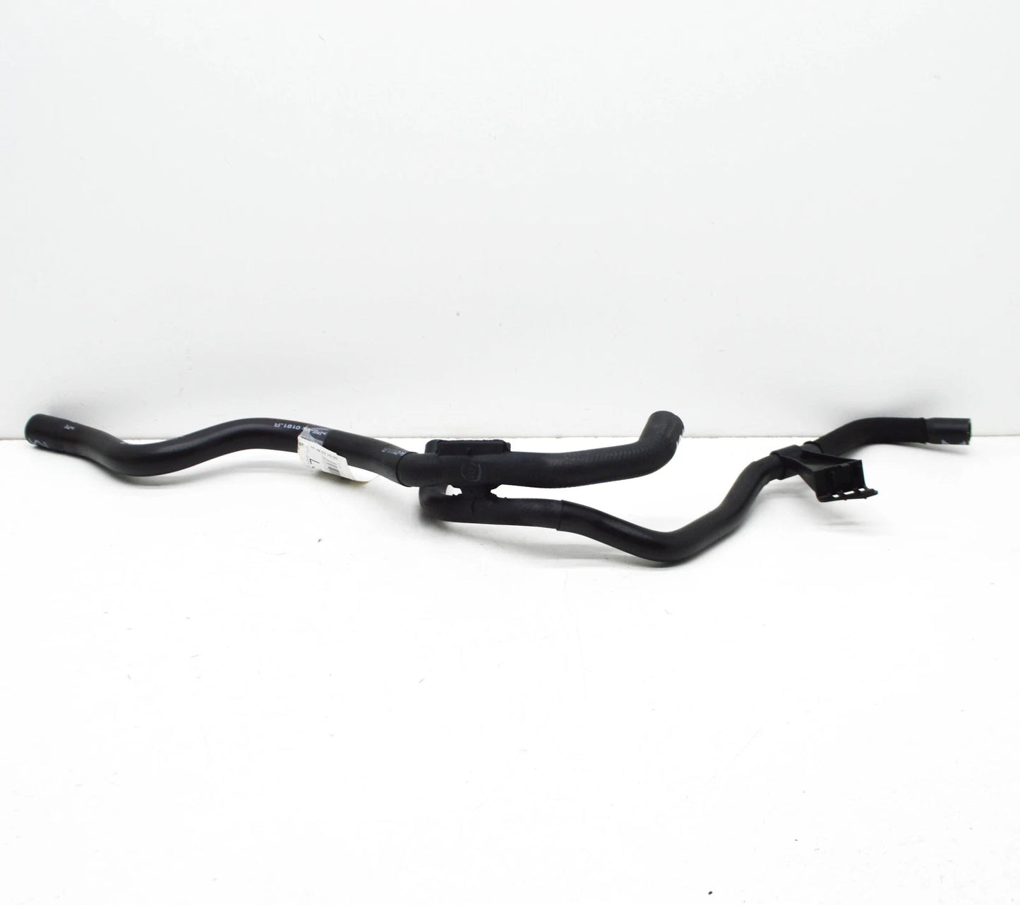 NEW VOLKSWAGEN JETTA MK4 1K5 ENGINE COOLING HOSE 3C0122101EN