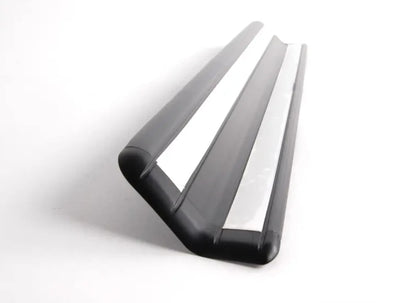 NEW BMW 3 E46 FRONT RIGHT DOOR SILL TRIM 51478219186 8219186 ORIGINAL