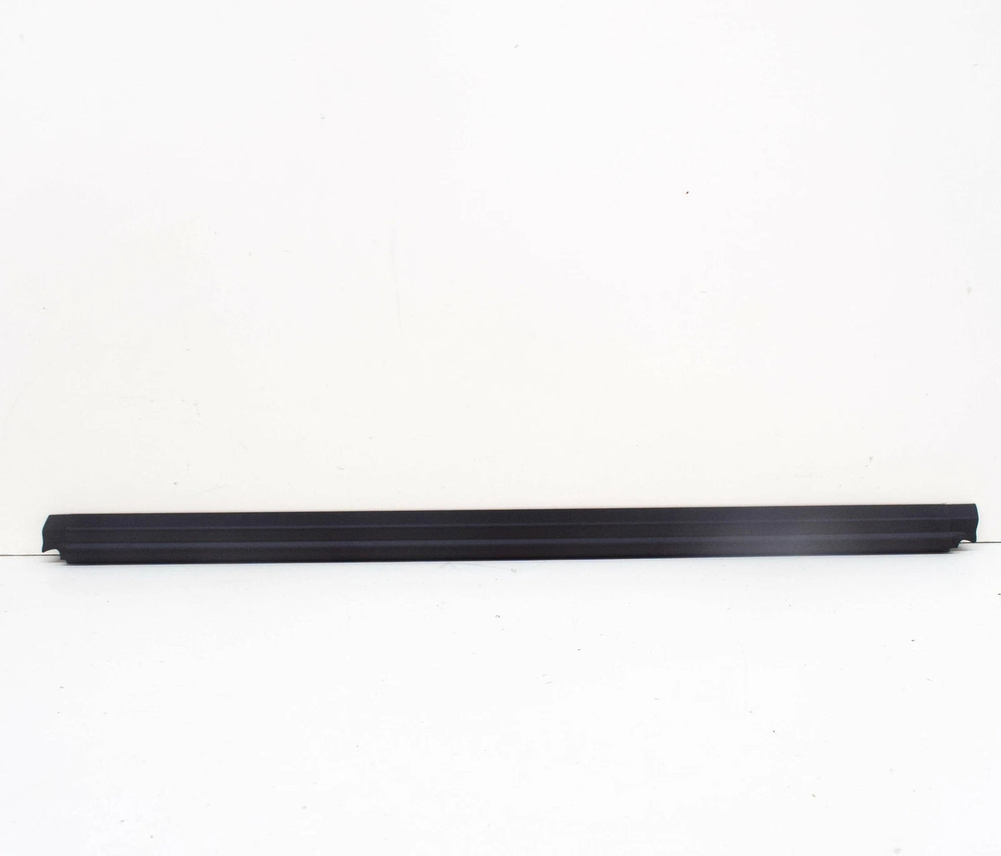 NEW MB VITO W447 FRONT LEFT DOOR WINDOW OUTER SEALING RAIL A4477200324 ORIGINAL