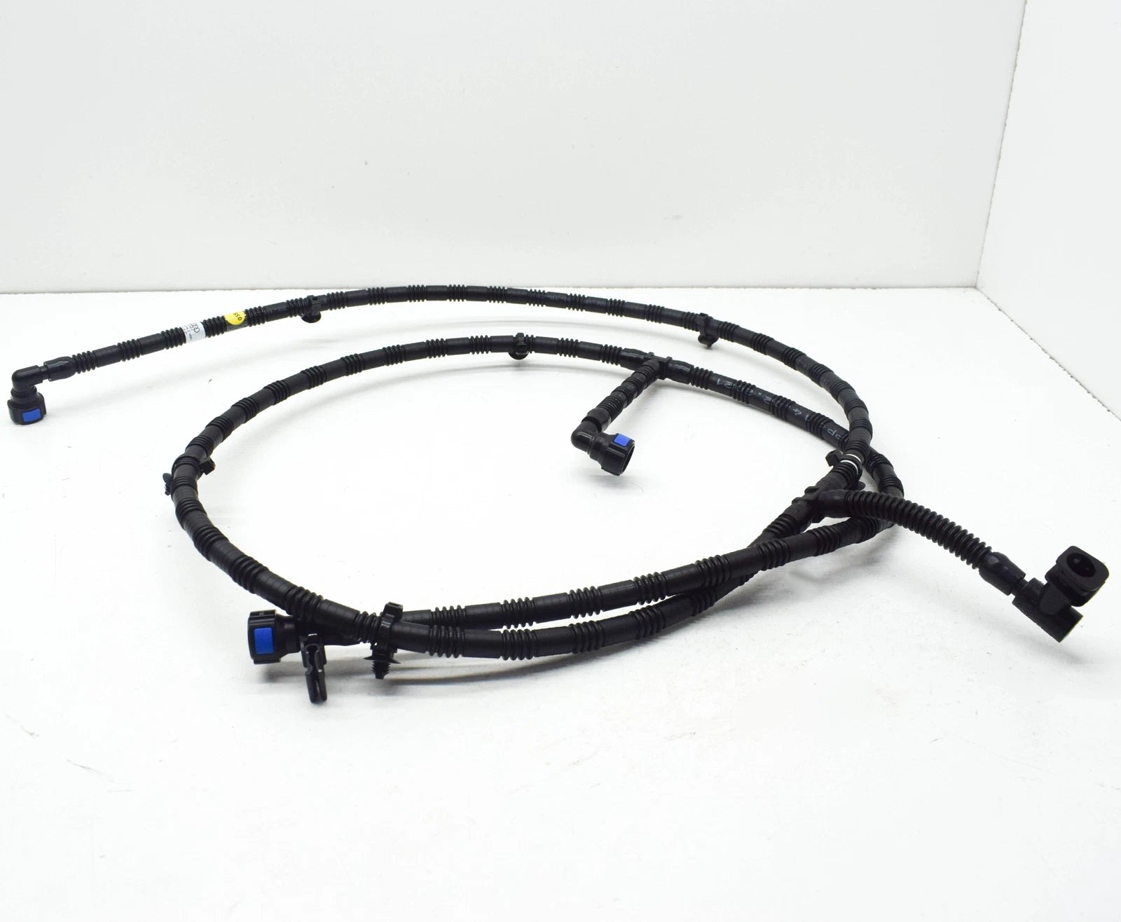 NEW AUDI Q7 4M FRONT HEADLIGHT WASHER NOZZLE HOSE 4M0955970D