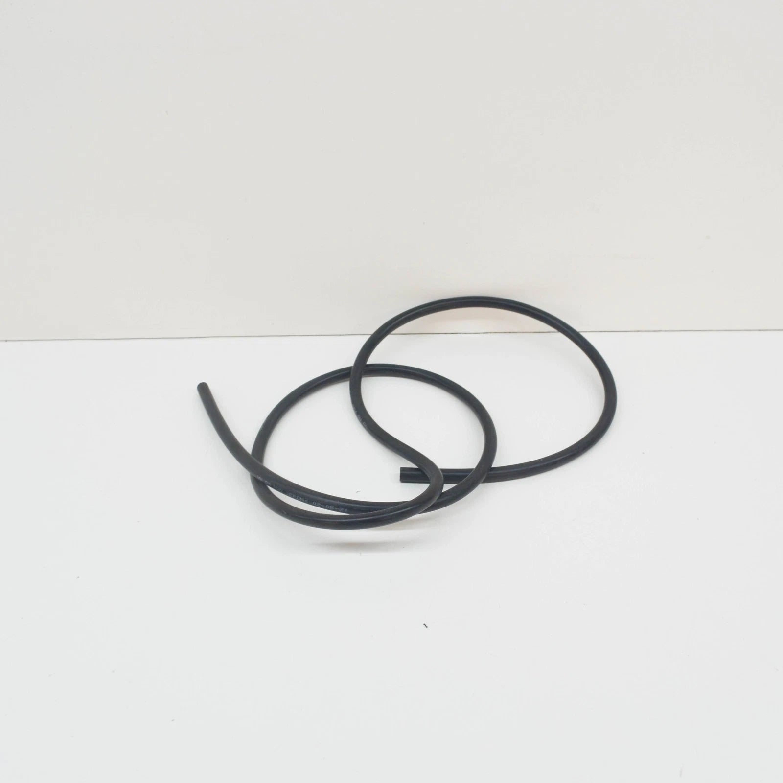 NEW AUDI Q3 8U WINDSHIELD WASHER HOSE 3.8X2.1 2D0955962 ORIGINAL