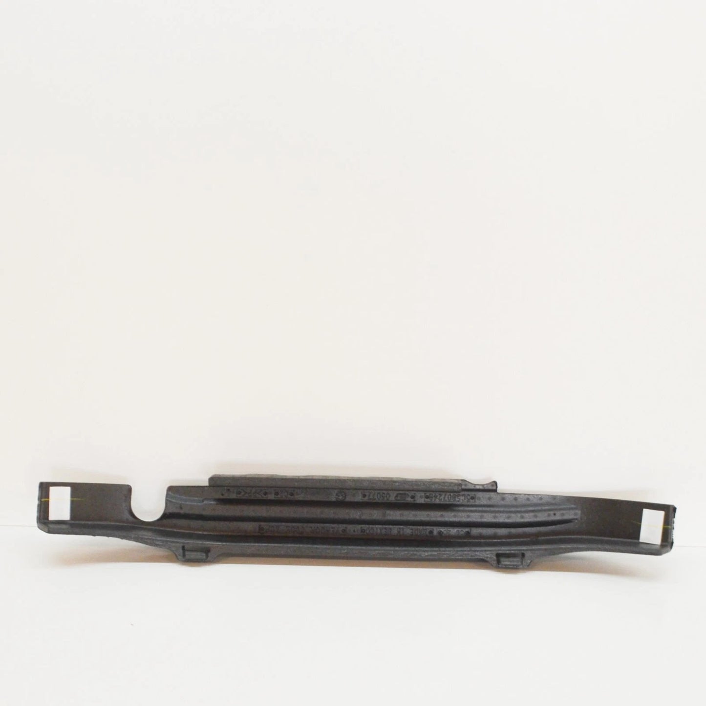 NEW VOLKSWAGEN BEETLE A5 FRONT BUMPER FOAM FILLER PIECE 5C5807248 ORIGINAL