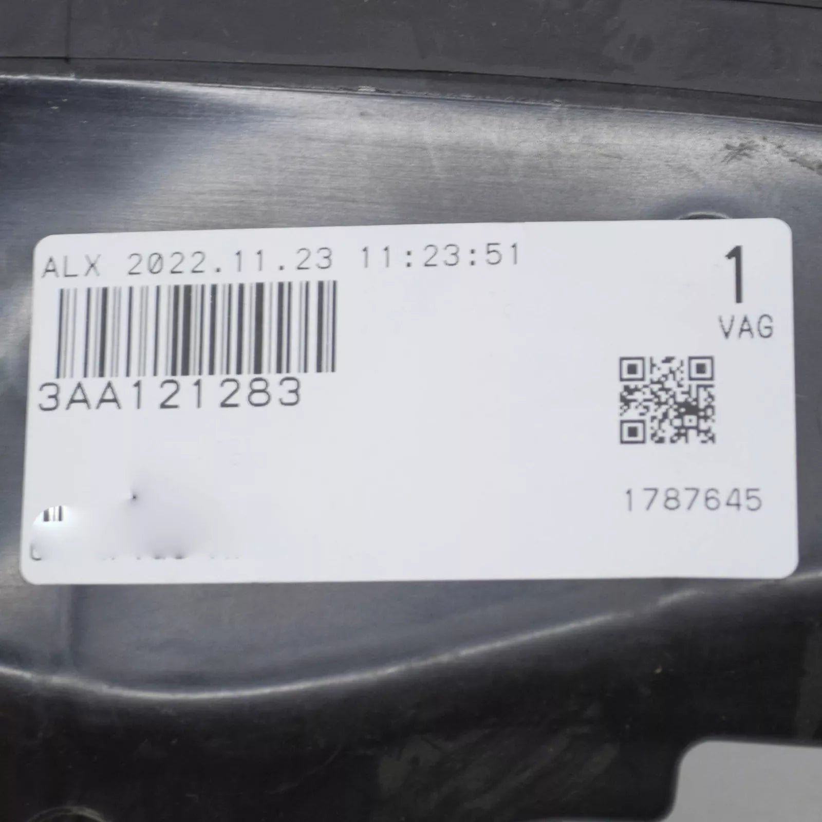 NEW VW PASSAT VARIANT B7 RADIATOR LEFT AIR GUIDE AIR DEFLECTOR 3AA121283