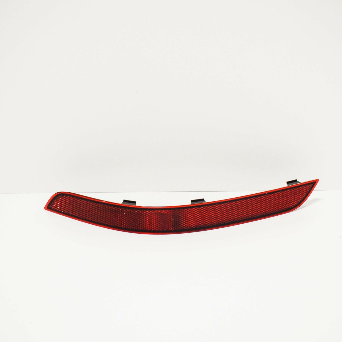 NEW MERCEDES-BENZ GLK-CLASS X204 REAR RIGHT BUMPER REFLECTOR A2048200474