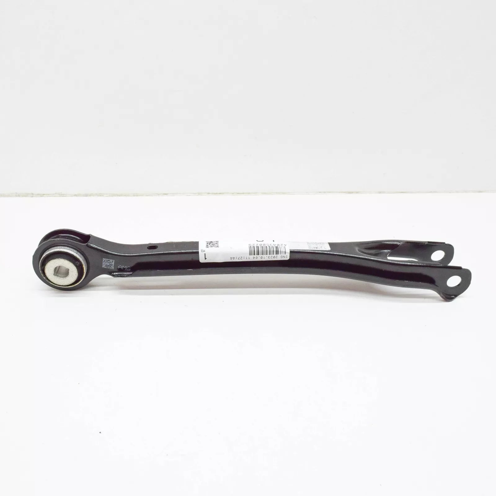 NEW MERCEDES-BENZ C W204 AMG REAR PUSHING STRUT TRACK BAR A2043500229 ORIGINAL