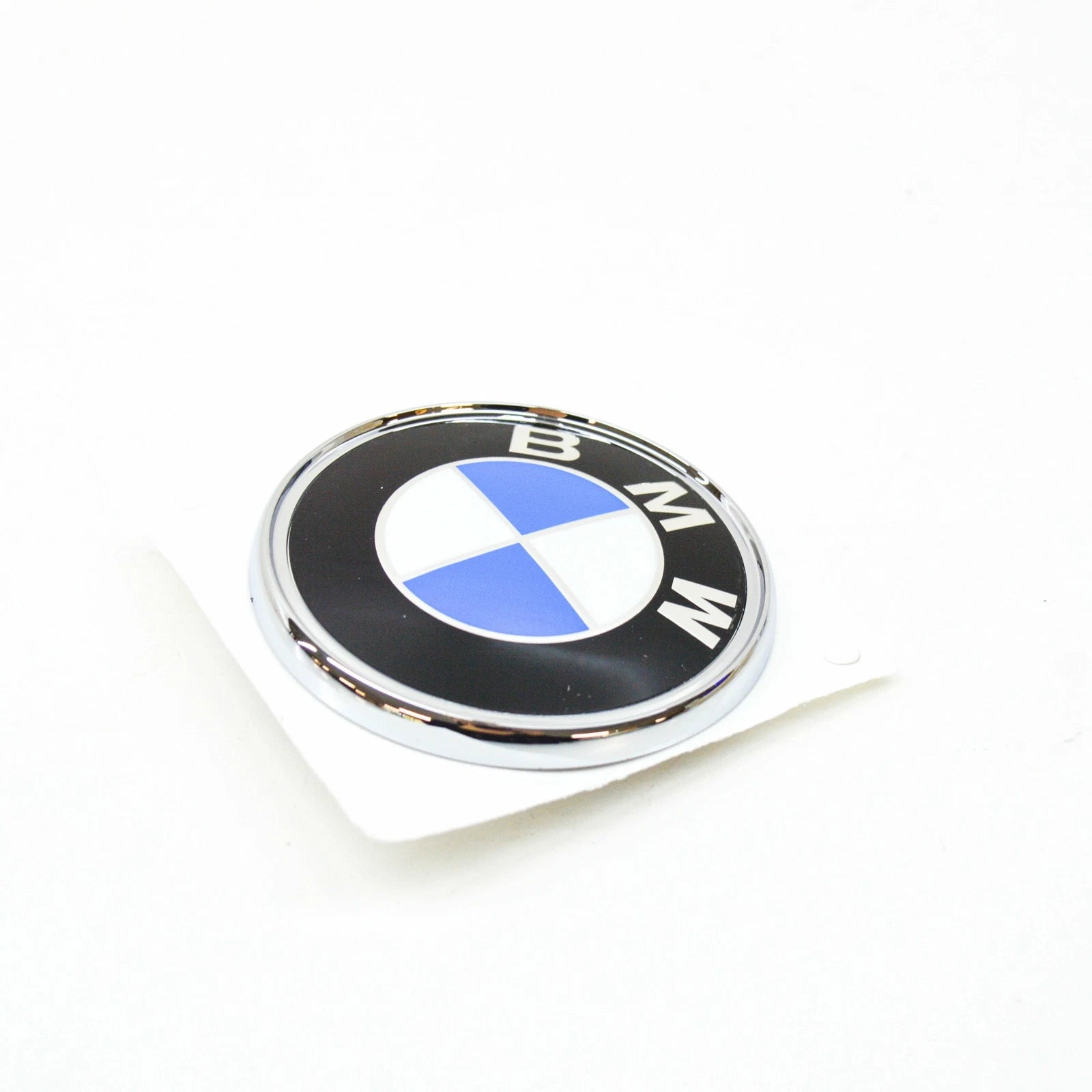 NEW BMW E36 WAGON BMW EMBLEM BADGE 8238420 51148238420 ORIGINAL