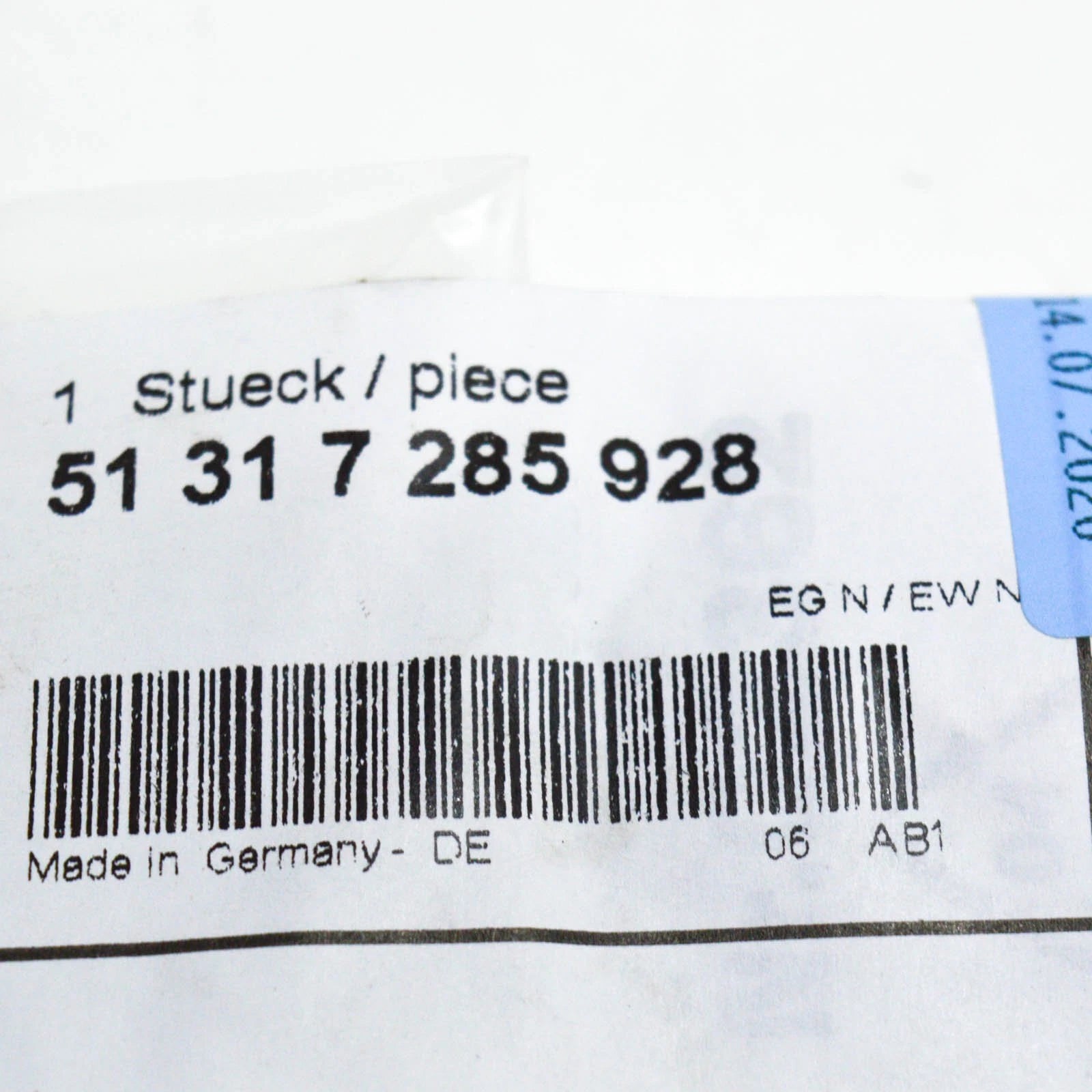 NEW BMW 4 COUPE F32 F82 FRONT WINDSHIELD RIGHT VERTICAL TRIM 51317285928