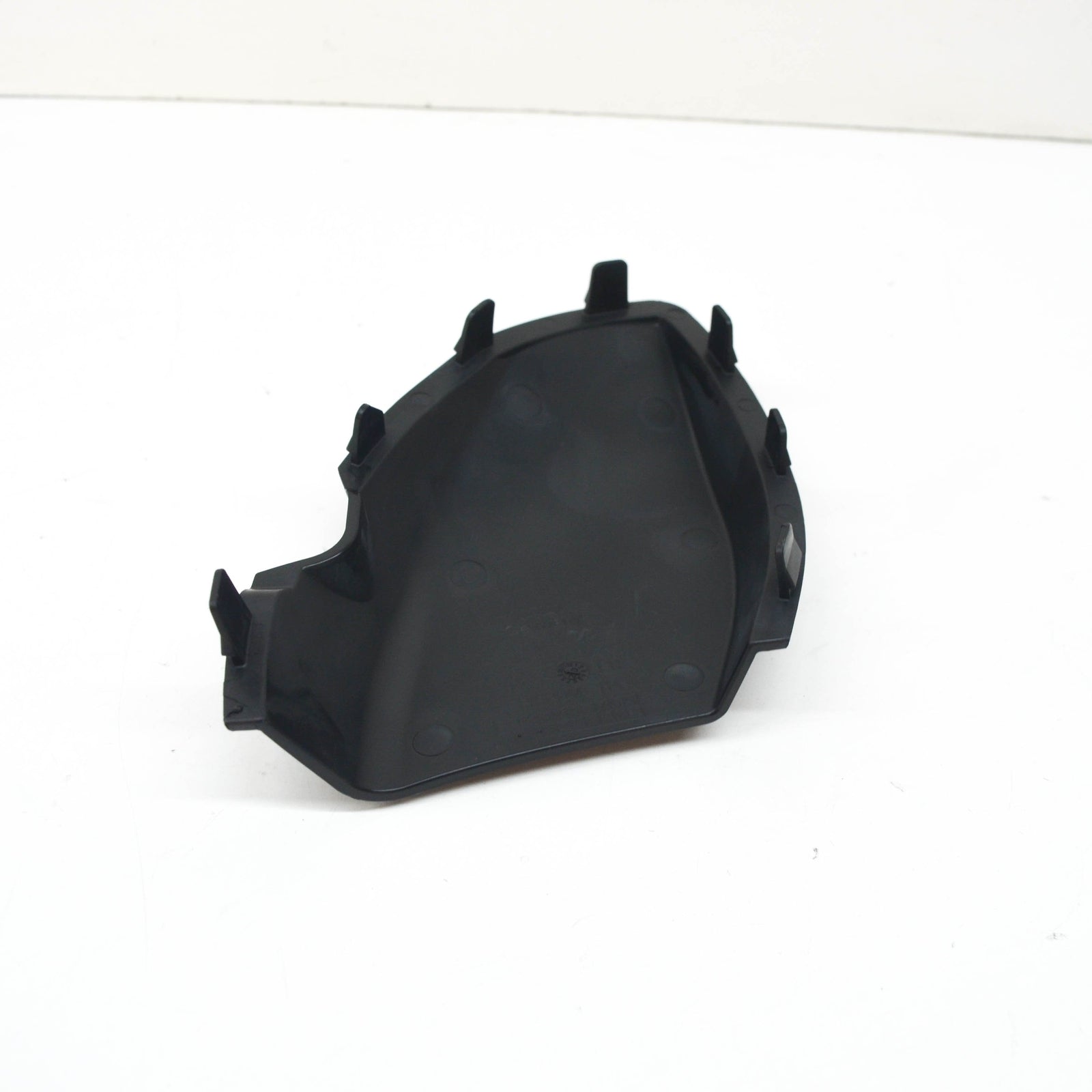 NEW AUDI E-TRON FRONT LEFT BRAKE AIR DUCT BRACKET 4KE8076059B9 ORIGINAL