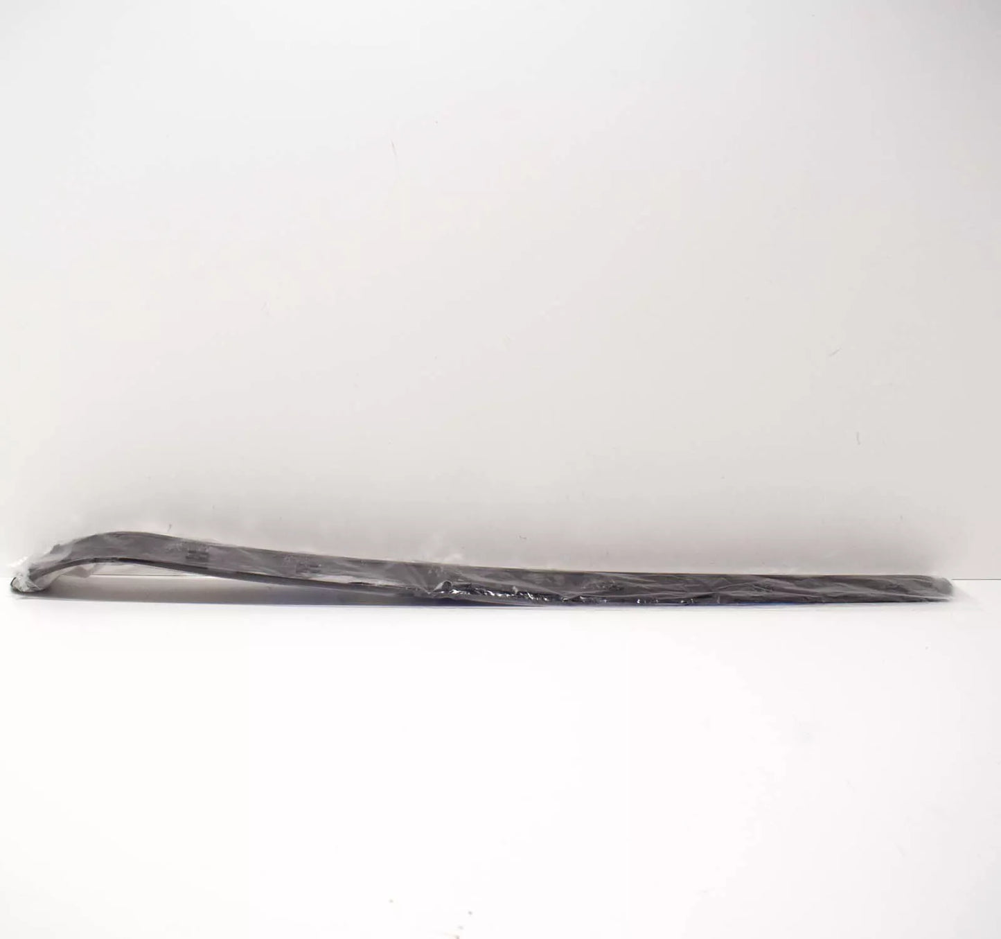 NEW BMW 3 COUPE E92 M-SPORT FRONT LEFT DOOR STILL TRIM 51478046477 2012 ORIGINAL