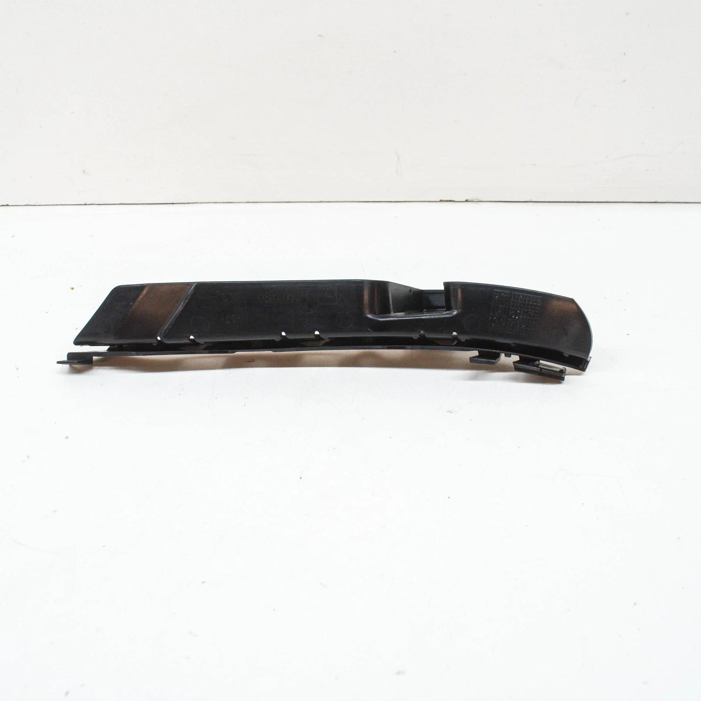 NEW BMW 5 E60 FRONT LEFT BUMPER BRACKET 51117895735 ORIGINAL