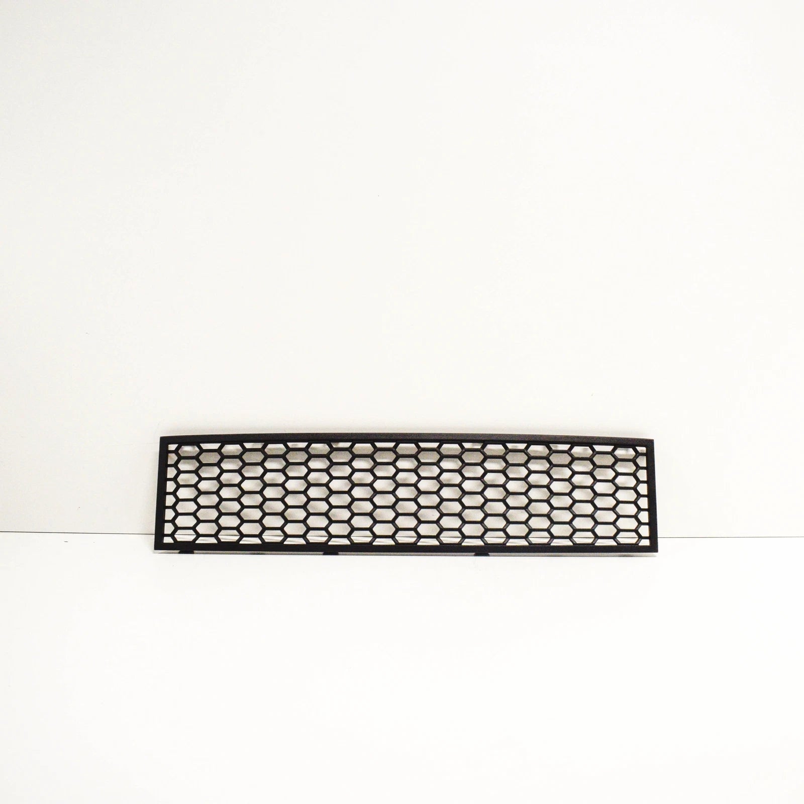 NEW BMW 5 GT F07 FRONT M SPORT BUMPER CENTER GRILLE 51118050020 2015 ORIGINAL