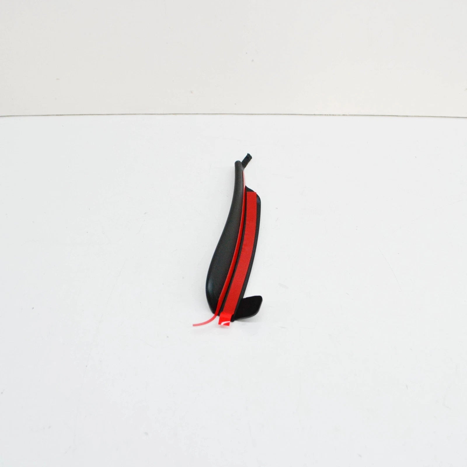 NEW VOLKSWAGEN PASSAT B7 REAR BUMPER LEFT WHEEL COVER TRIM 3AA807837B