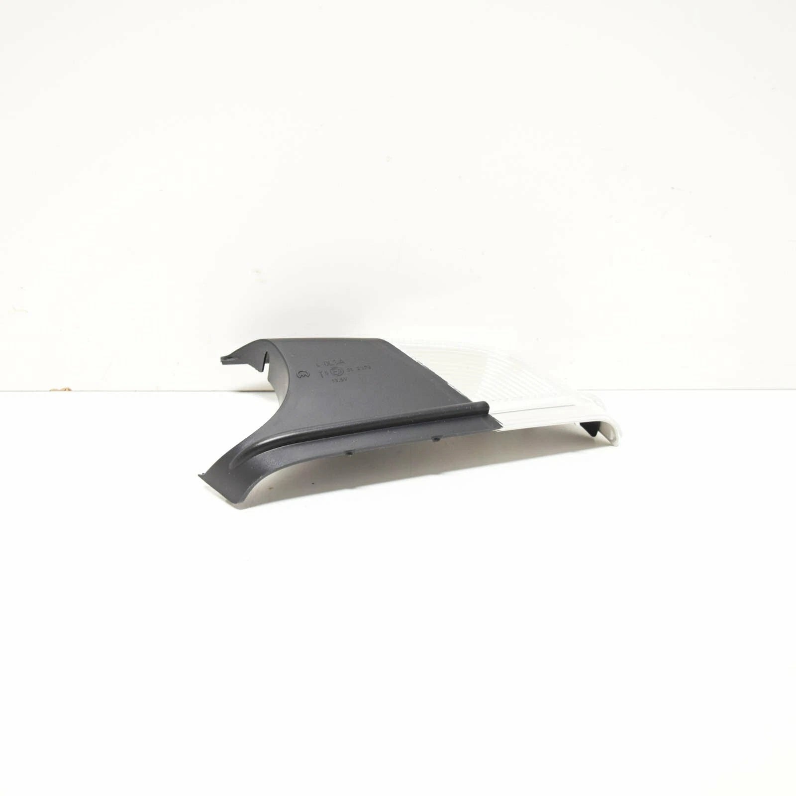 NEW VOLKSWAGEN POLO 9N FRONT LEFT DOOR MIRROR TURN INDICATOR 1Z0949101C