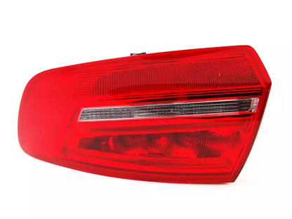 NEW AUDI A3 REAR RIGHT OUTER TAIL LIGHT LAMP 8P4945096E ORIGINAL