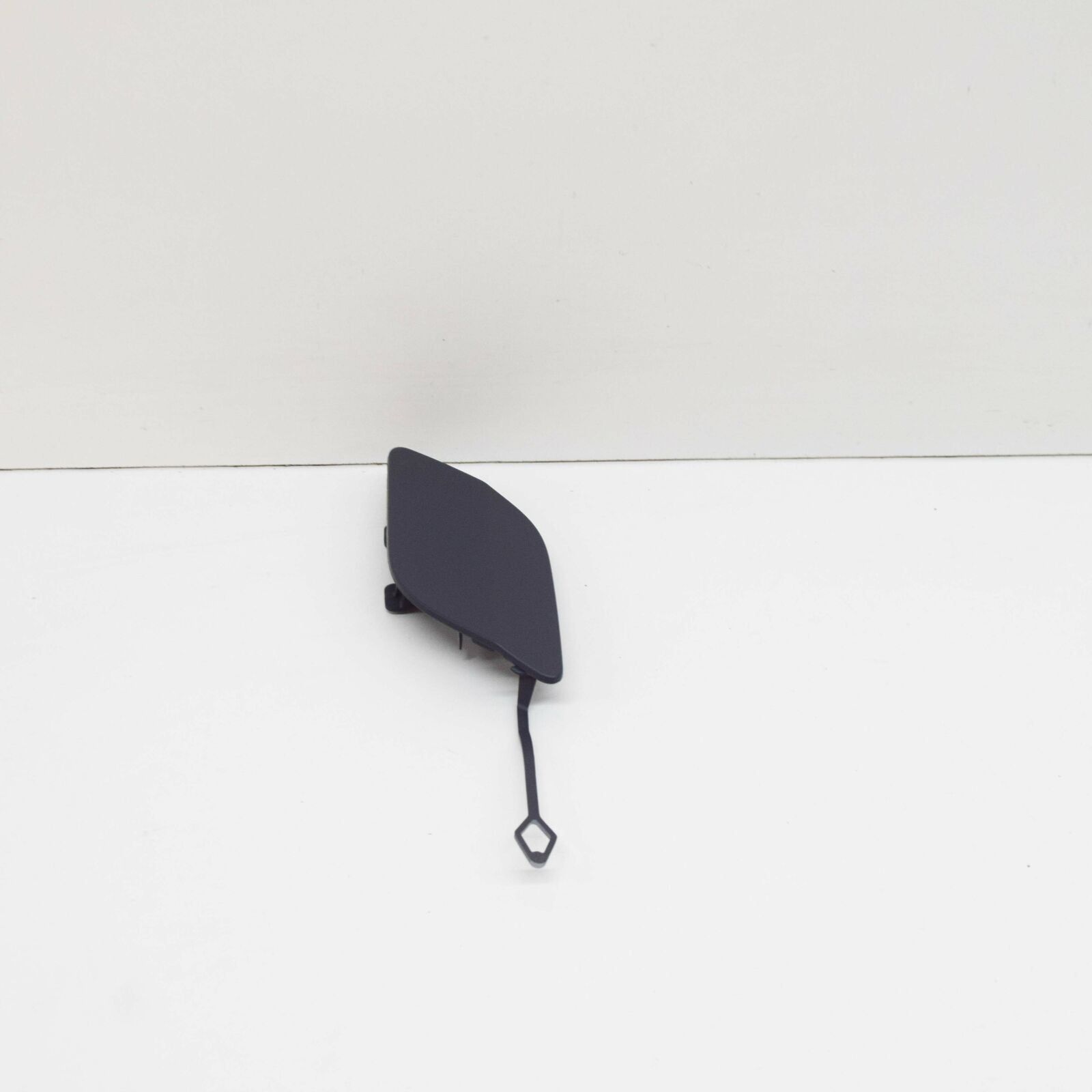 NEW MERCEDES-BENZ GLK-CLASS X204 REAR BUMPER TOW EYE COVER A20488512249999