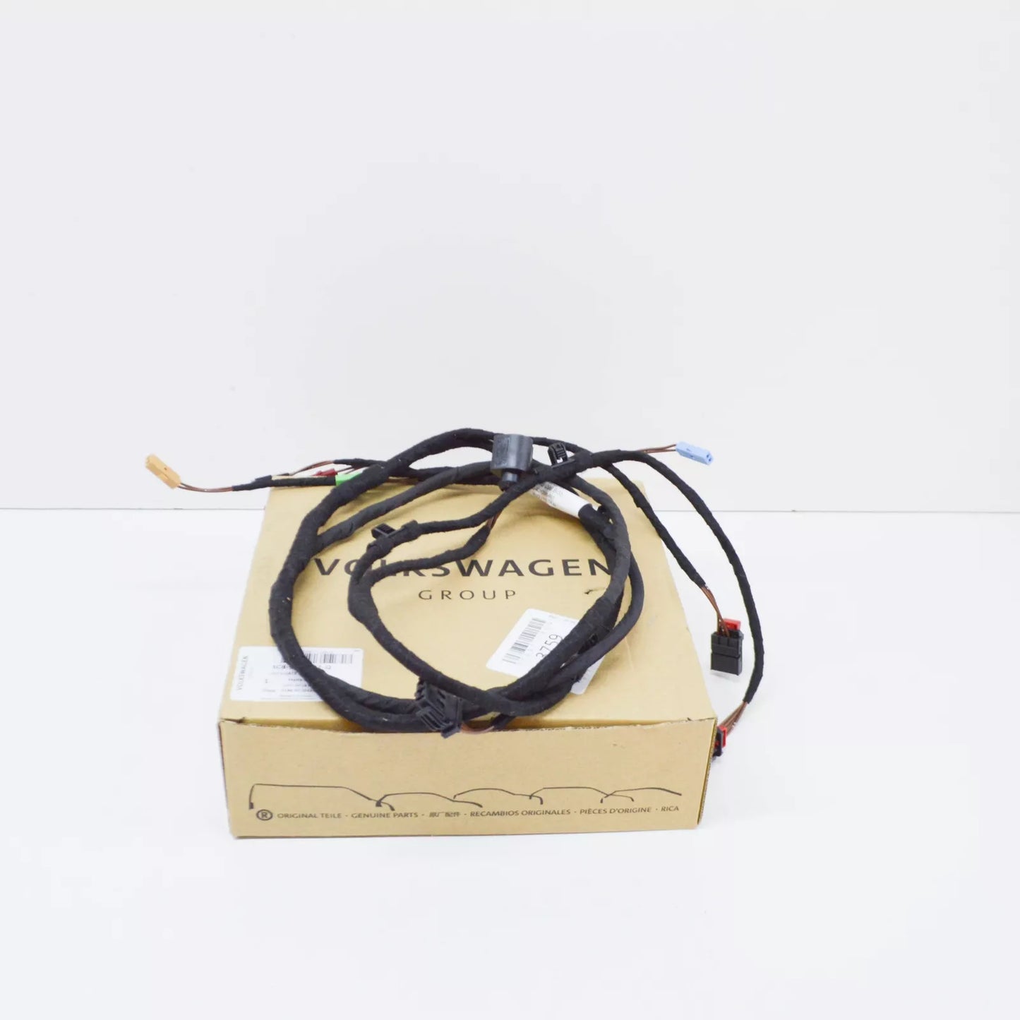 NEW VOLKSWAGEN CC TAILGATE CABLE SET 3C8971182Q ORIGINAL