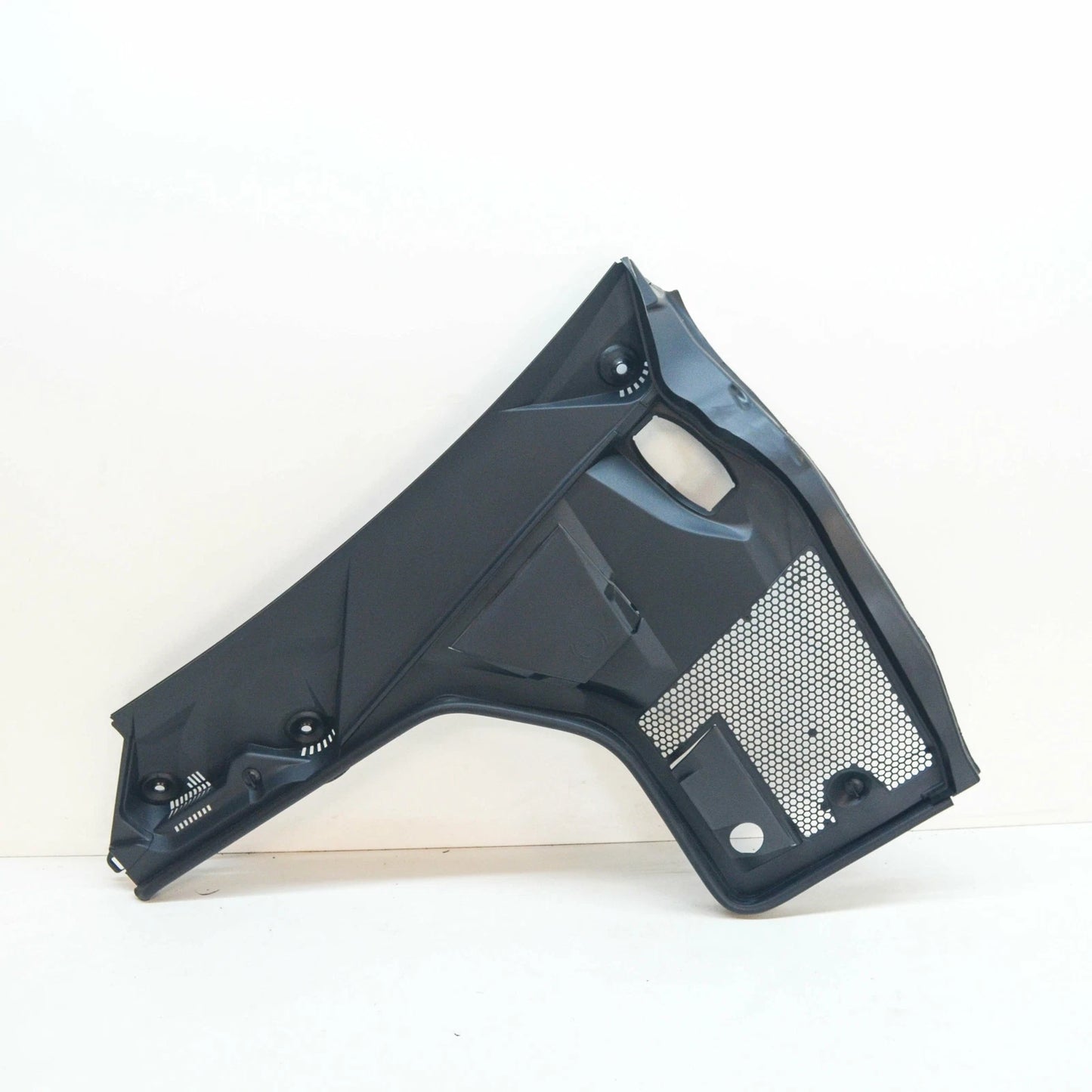 NEW MERCEDES-BENZ C W205 FRONT LEFT WIPER COWL TRIM PART LHD A2058308902