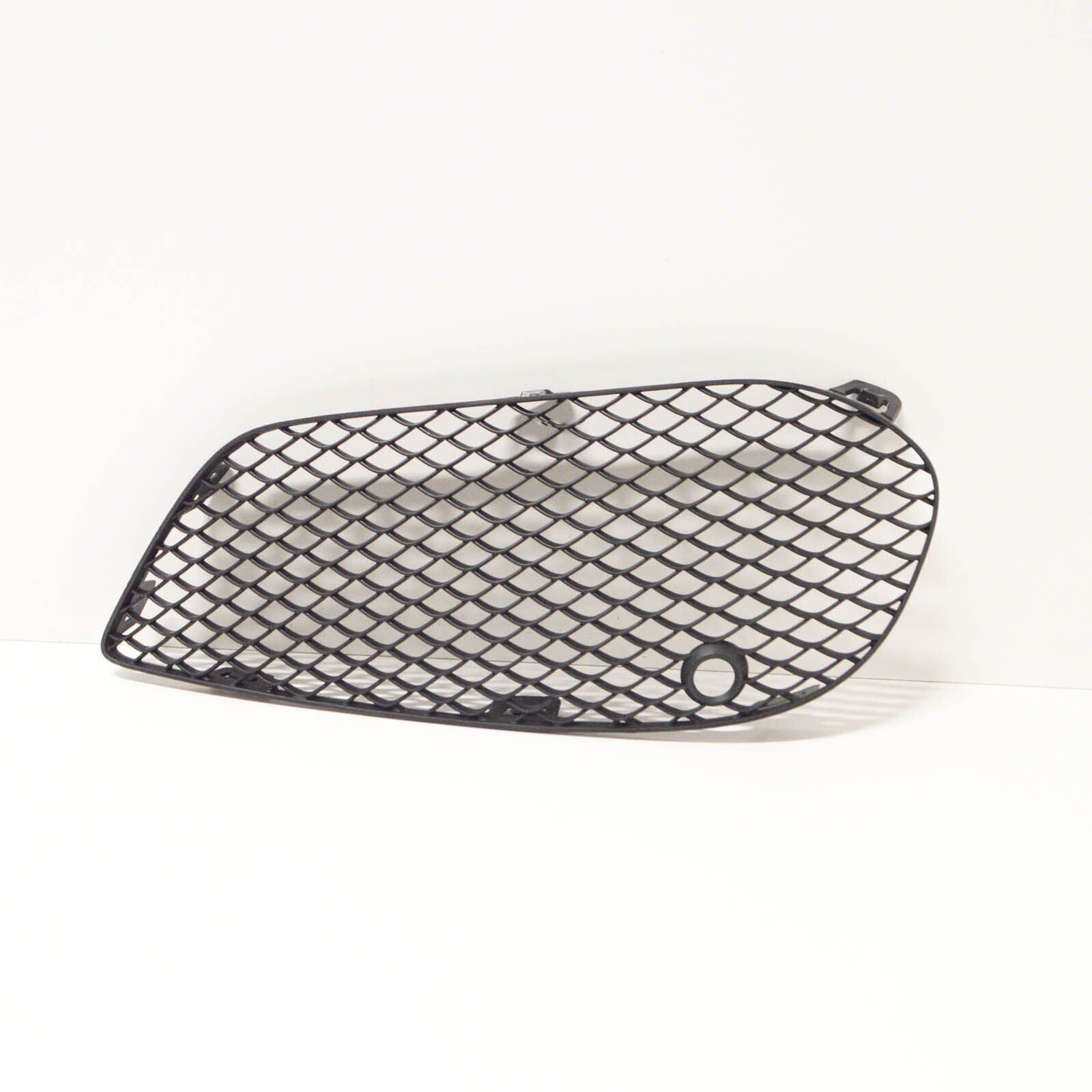 NEW MERCEDES-BENZ C-CLASS W205 FRONT BUMPER RIGHT GRILL A2058852623 2016