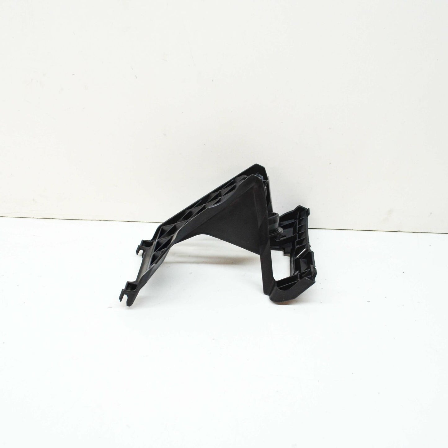 NEW VOLKSWAGEN SHARAN 7N FRONT LEFT BUMPER BRACKET 7N0807723 ORIGINAL