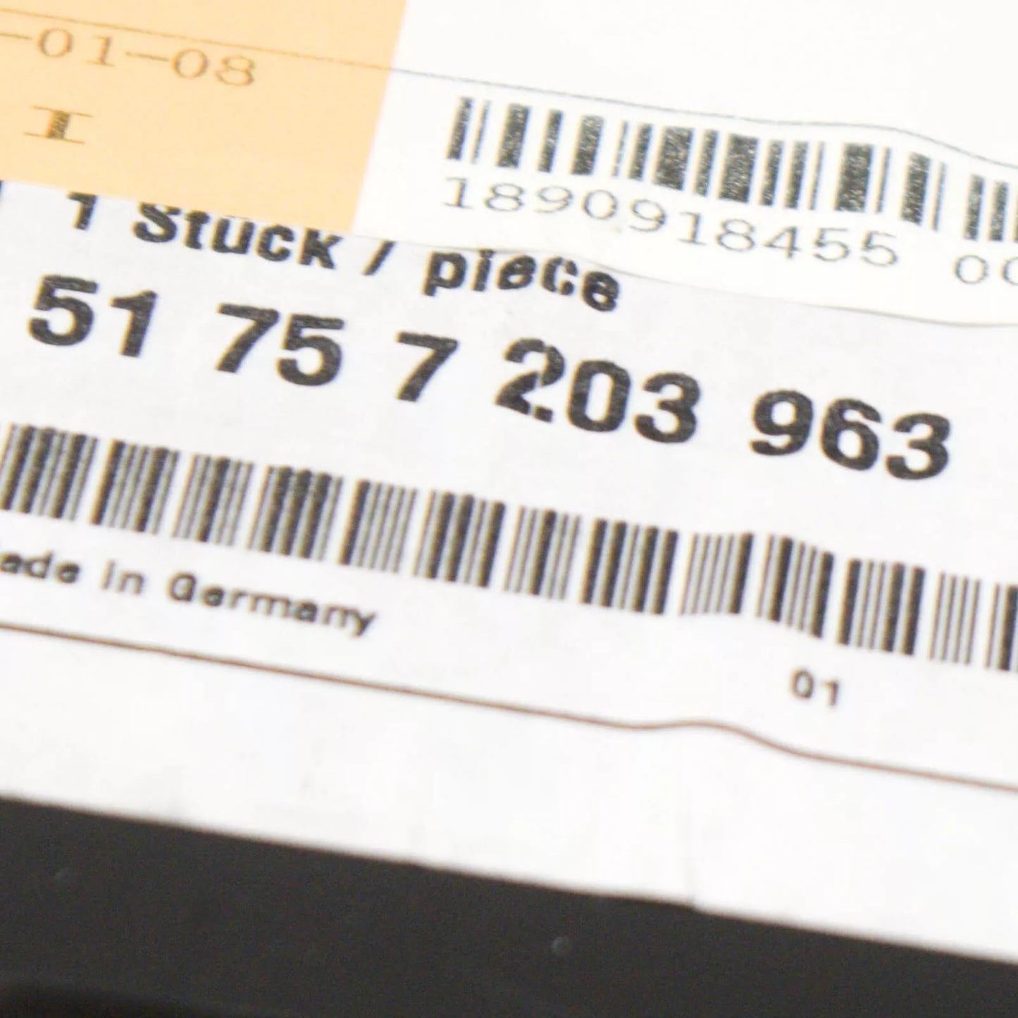 NEW BMW 5 E60 ENGINE COMPARTMENT LEFT AIR DUCT 51757203963 ORIGINAL