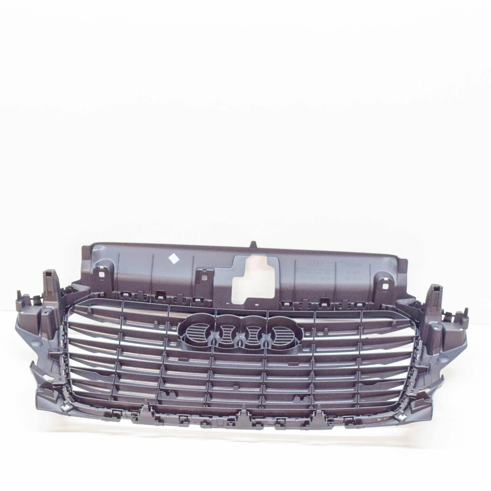 NEW AUDI A3 8V FRONT RADIATOR GRILLE 8V5853651BCKA