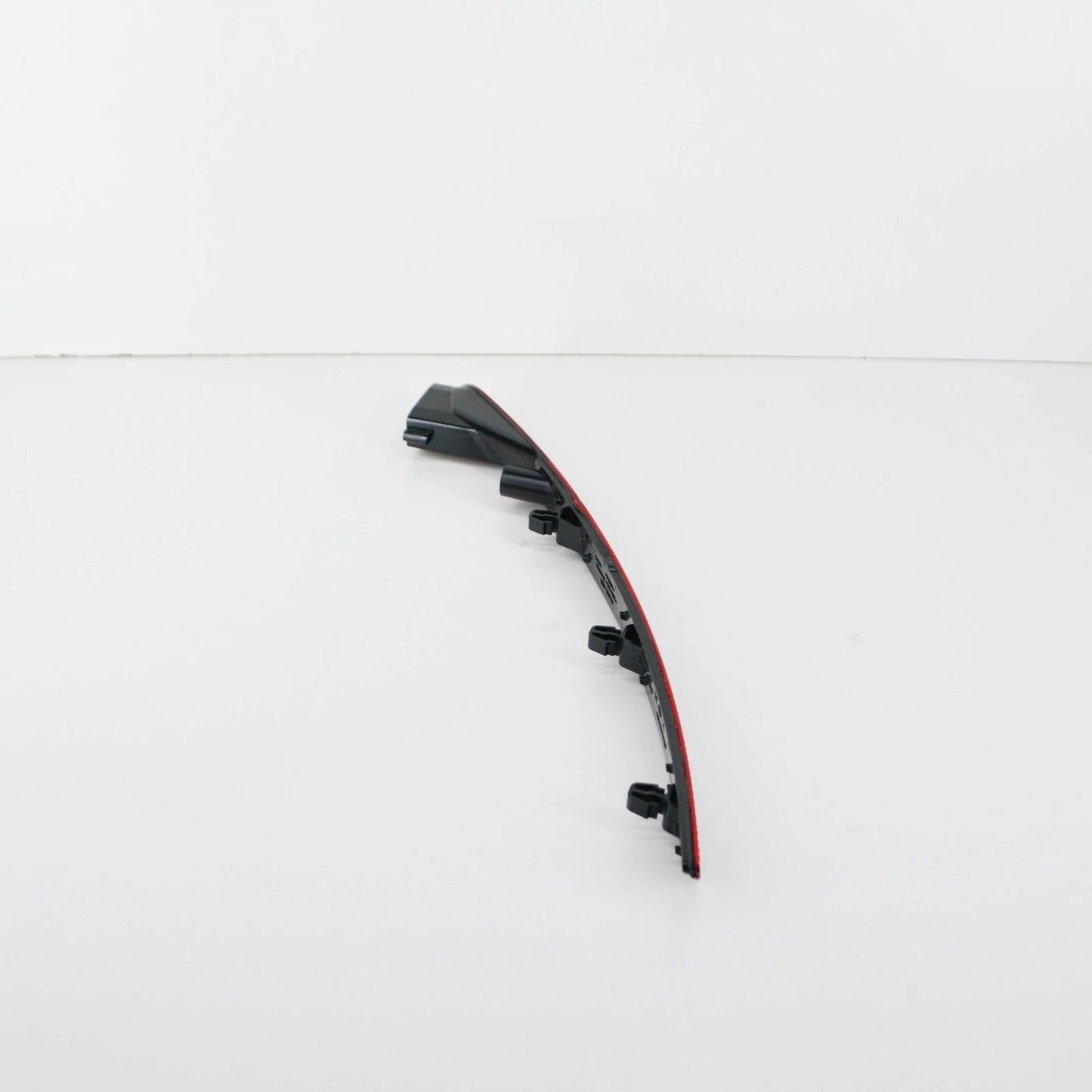 NEW VOLKSWAGEN BEETLE A5 REAR BUMPER RIGHT SIDE REFLECTOR 5C5945702D