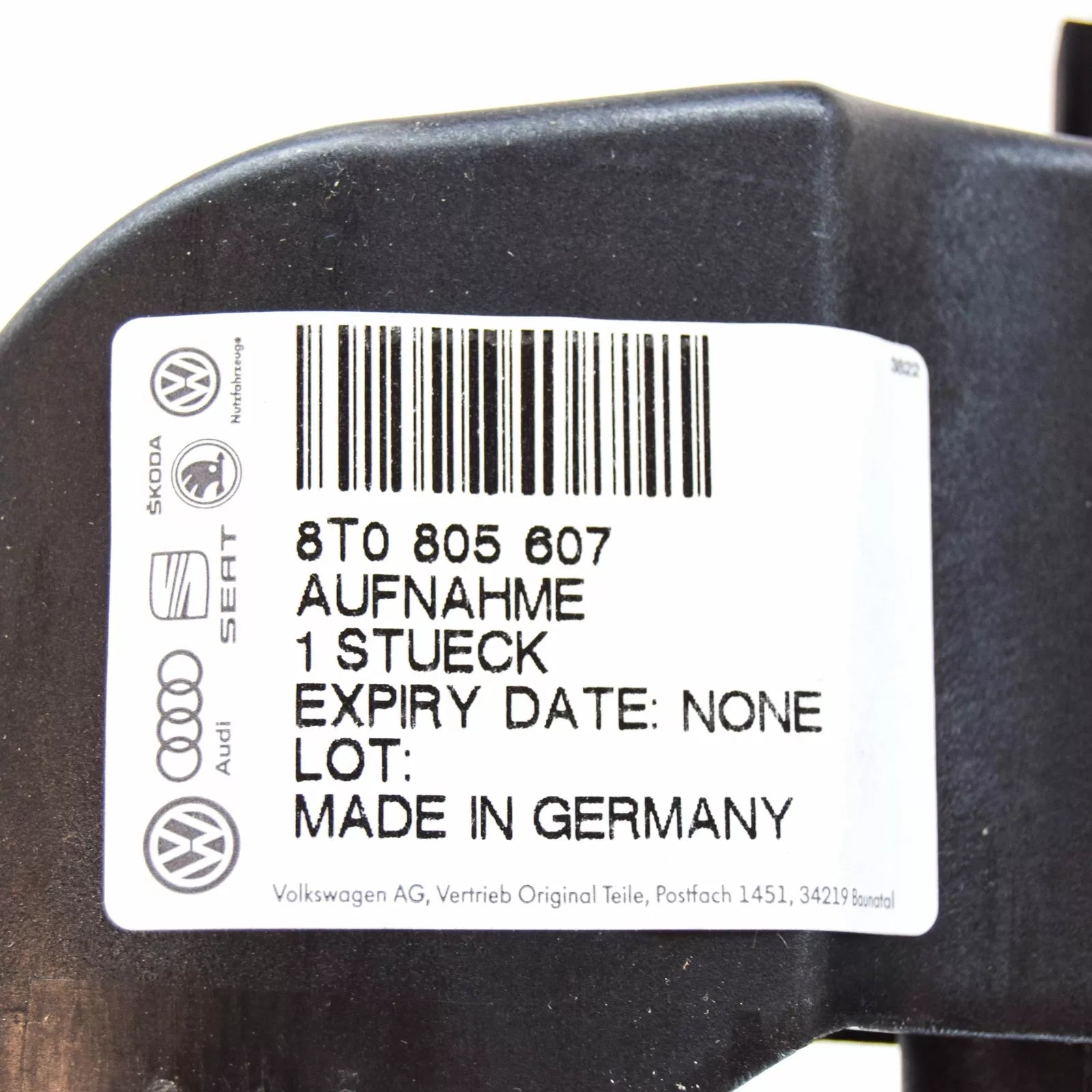 NEW AUDI A5 HEADLIGHT MOUNT BRACKET LEFT SIDE 8T0805607