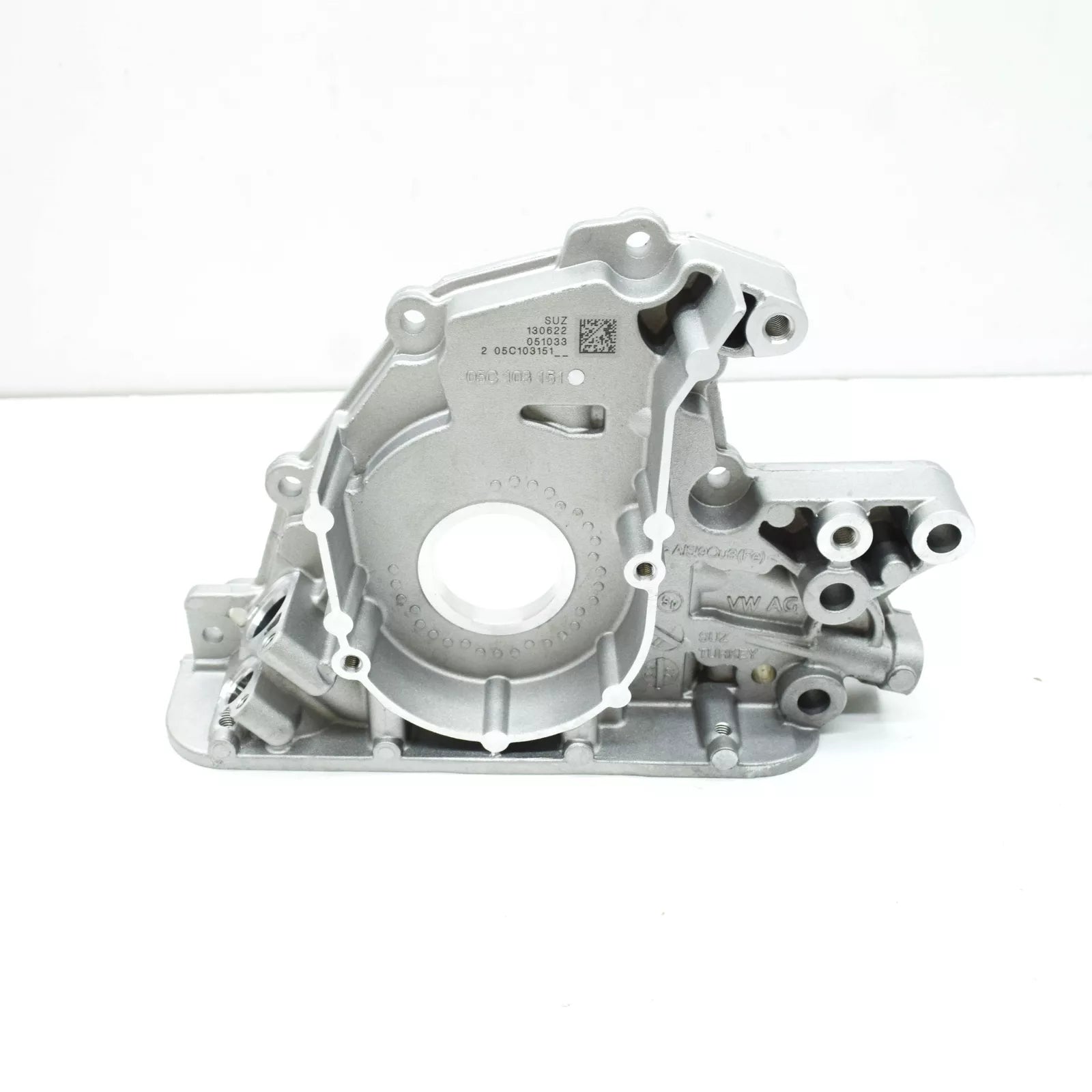 NEW VOLKSWAGEN POLO AW FRONT SEALING FLANGE 05C103151 ORIGINAL