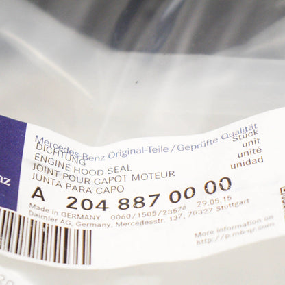 NEW MERCEDES BENZ GLK X204 FRONT BONNET HOOD SEAL A2048870000