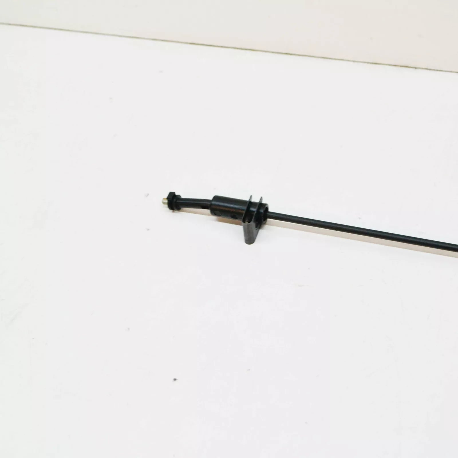 NEW AUDI A4 B7 FRONT LEFT SEAT BOWDEN CABLE 8E0881271A