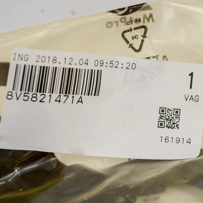 NEW AUDI A3 S3 8V FRONT LEFT WING BRACKET 8V5821471A ORIGINAL