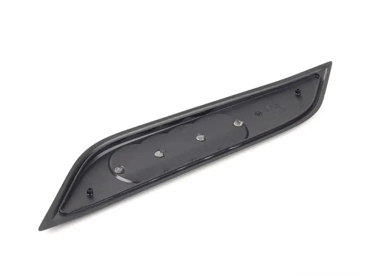 NEW AUDI R8 4S LEFT INTAKE MANIFOLD EMBLEM 07L133621A ORIGINAL