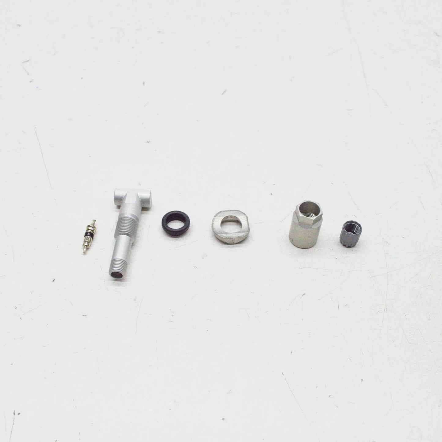 NEW MERCEDES-BENZ CLA C117 WHEEL TIRE VALVE A0004001300