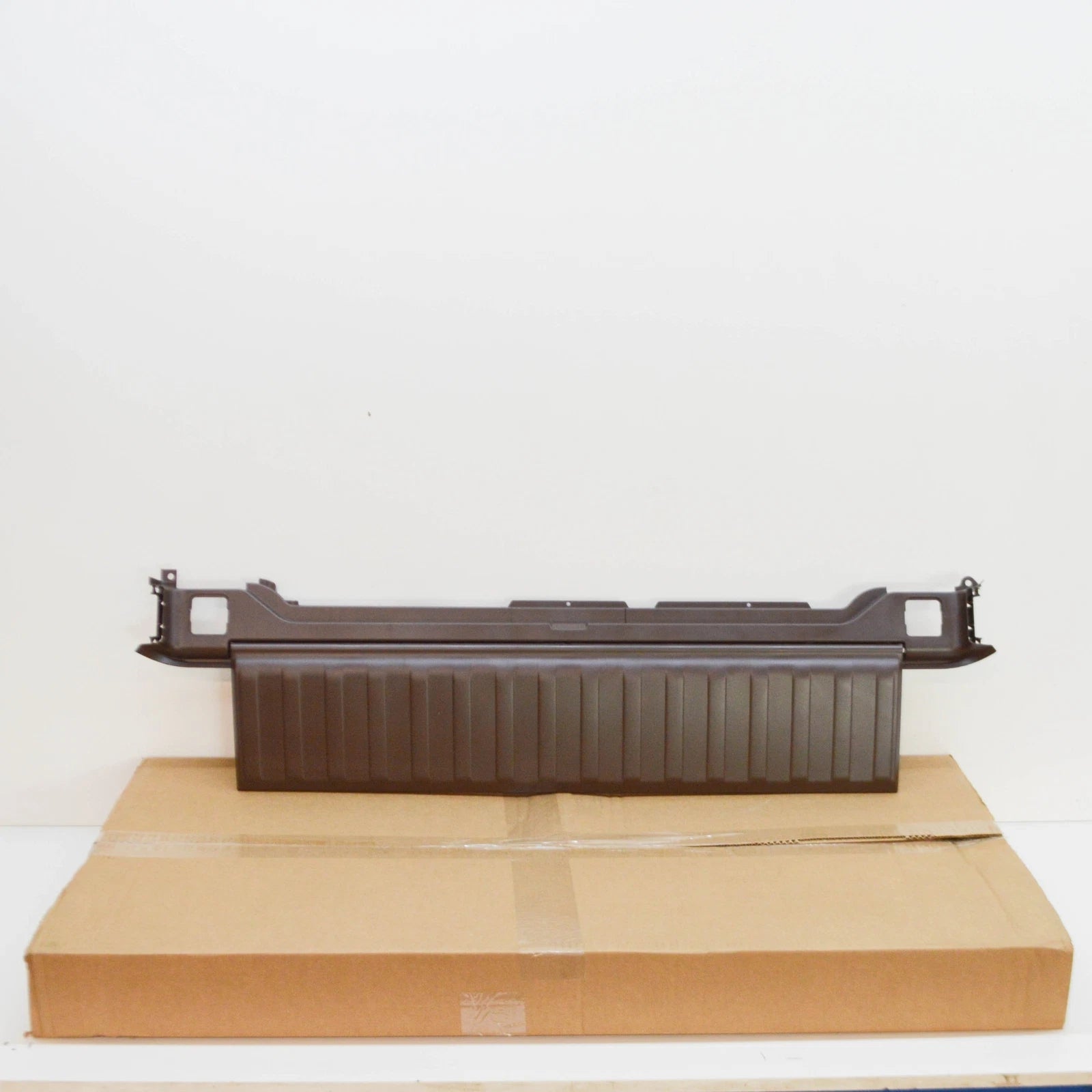 NEW BMW X5 E70 REAR LOADING SILL COVER 51476969601 6969601 ORIGINAL