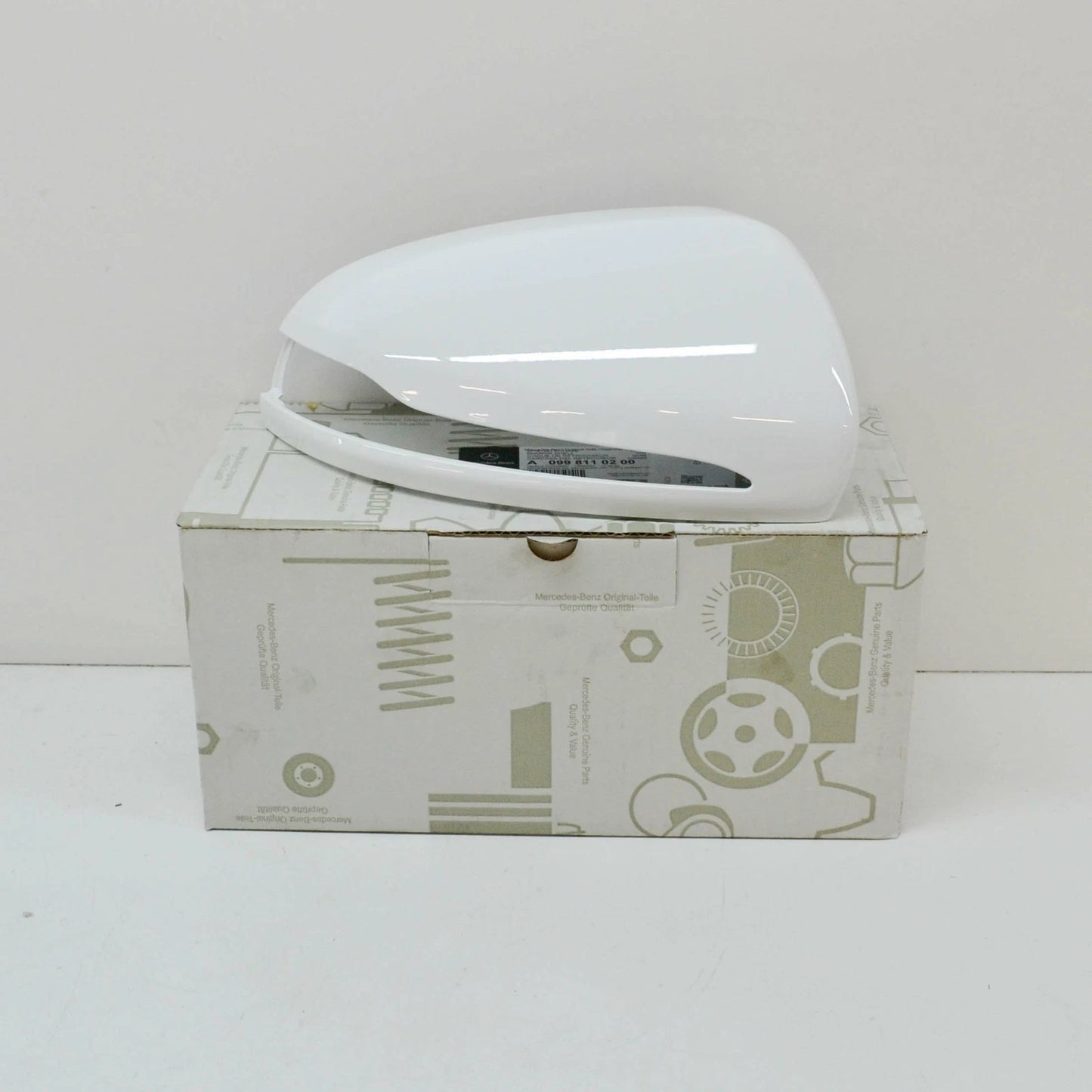 NEW MERCEDES-BENZ E-CLASS W213 RIGHT WING MIRROR COVER A09981102009149