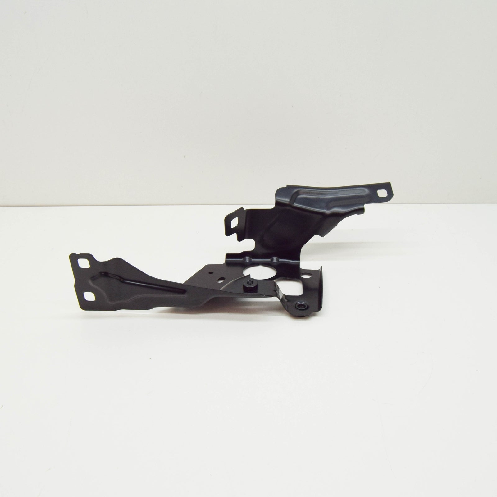 new bmw 4 gran coupe g26 front right fender holder 41009466094 original