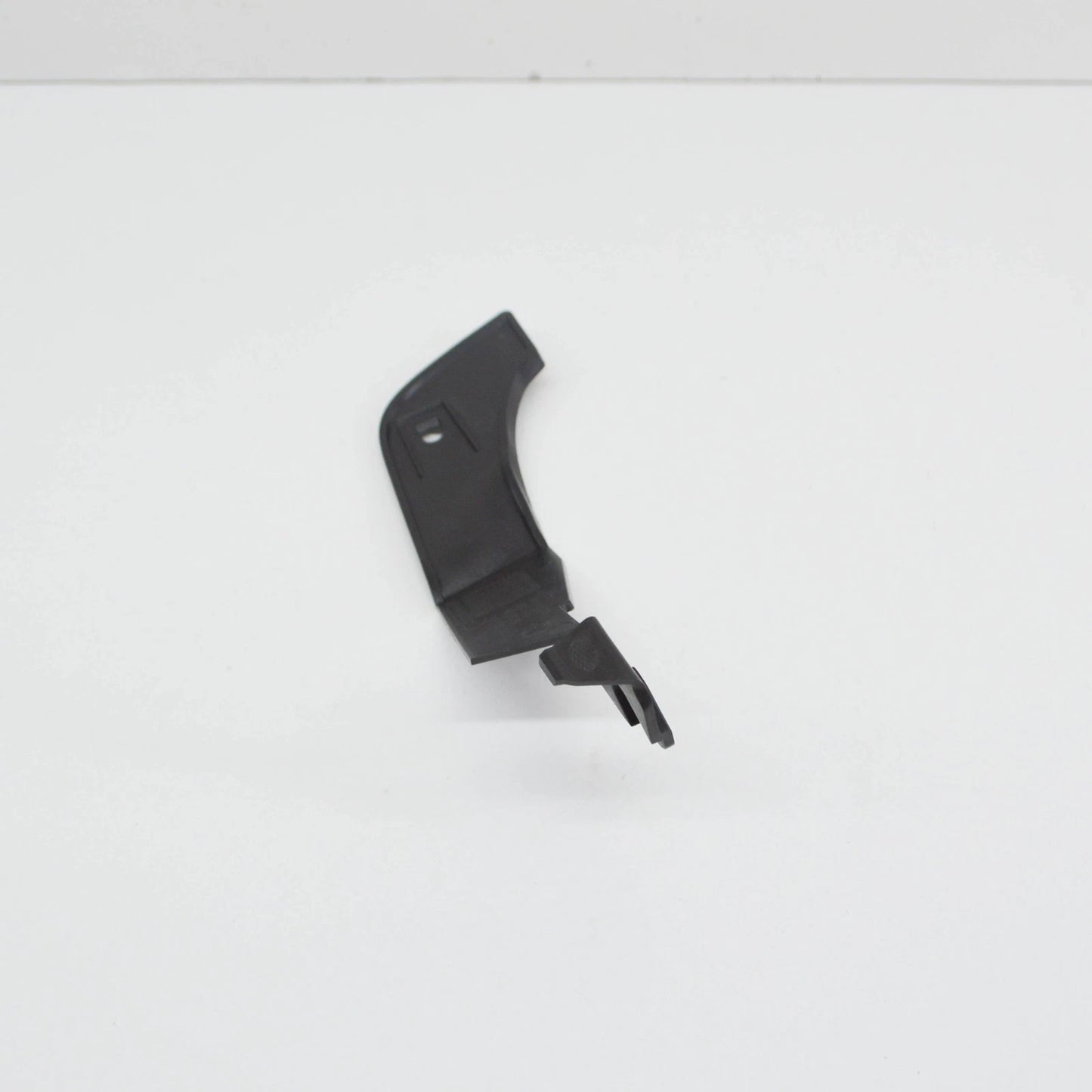 NEW VOLKSWAGEN GOLF MK6 REAR BUMPER LEFT ADAPTER 5K6802397 ORIGINAL