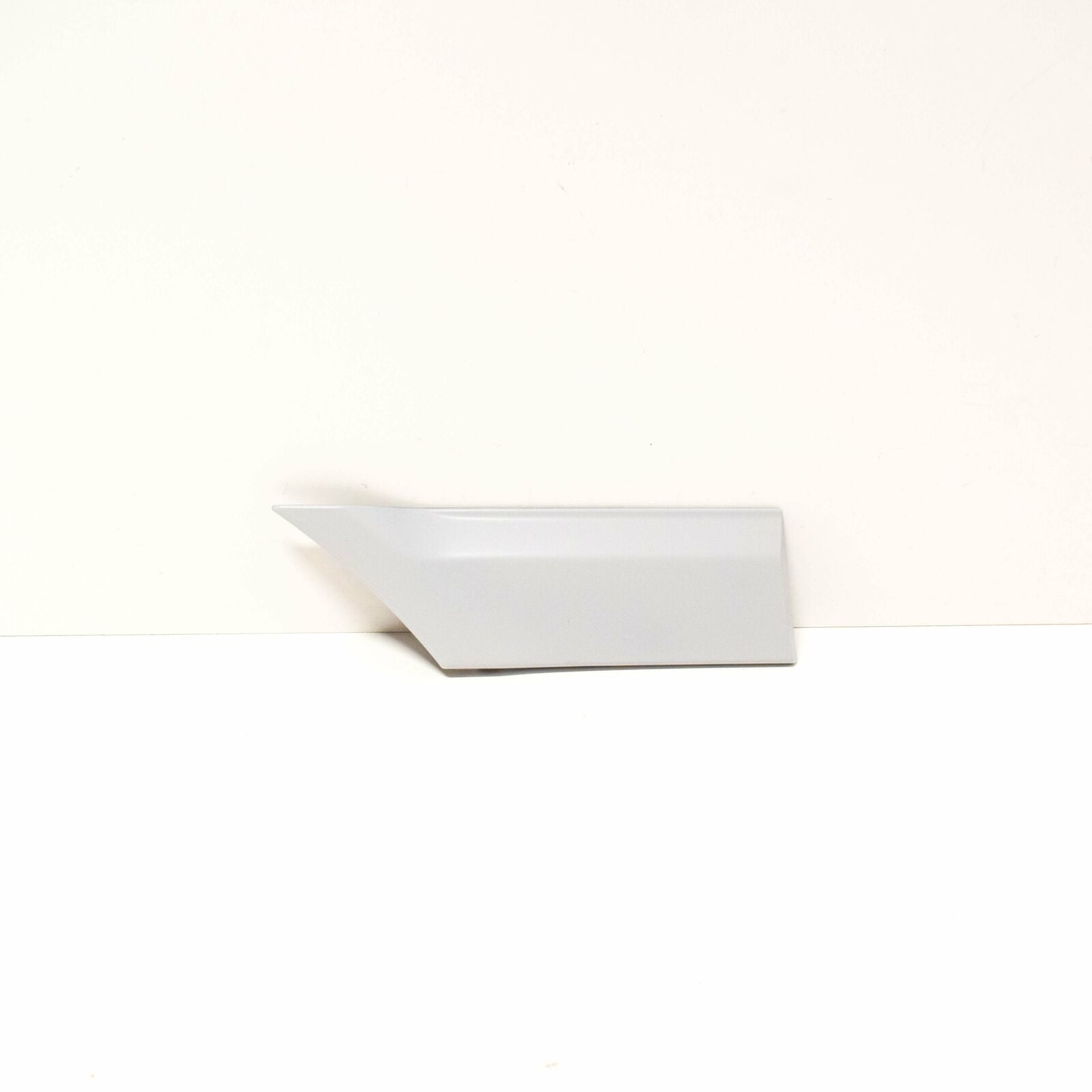 NEW MB VITO W639 REAR RIGHT BOTTOM SIDE PANEL STRIP A63969028629999 ORIGINAL