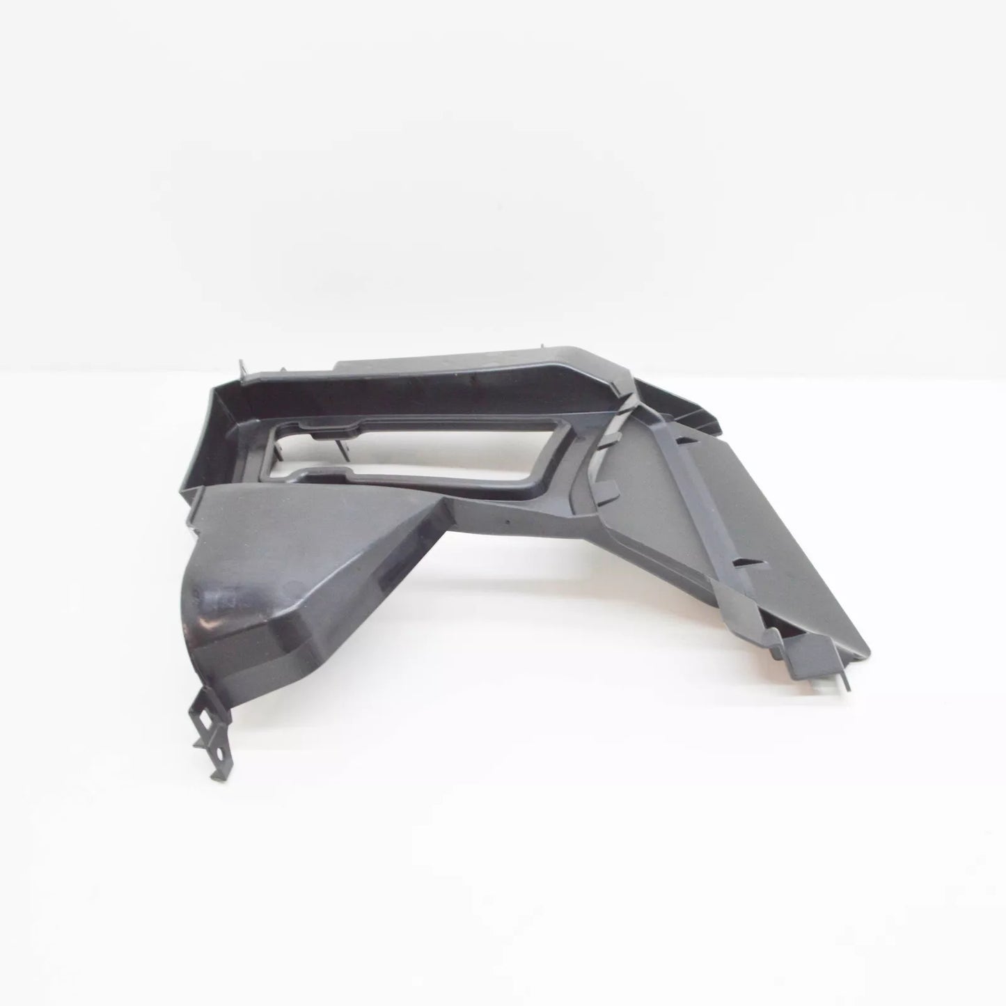 NEW AUDI A7 SPORTBACK 4K8 FRONT RIGHT AIR GUIDE PART 4K8121764D 2019 ORIGINAL