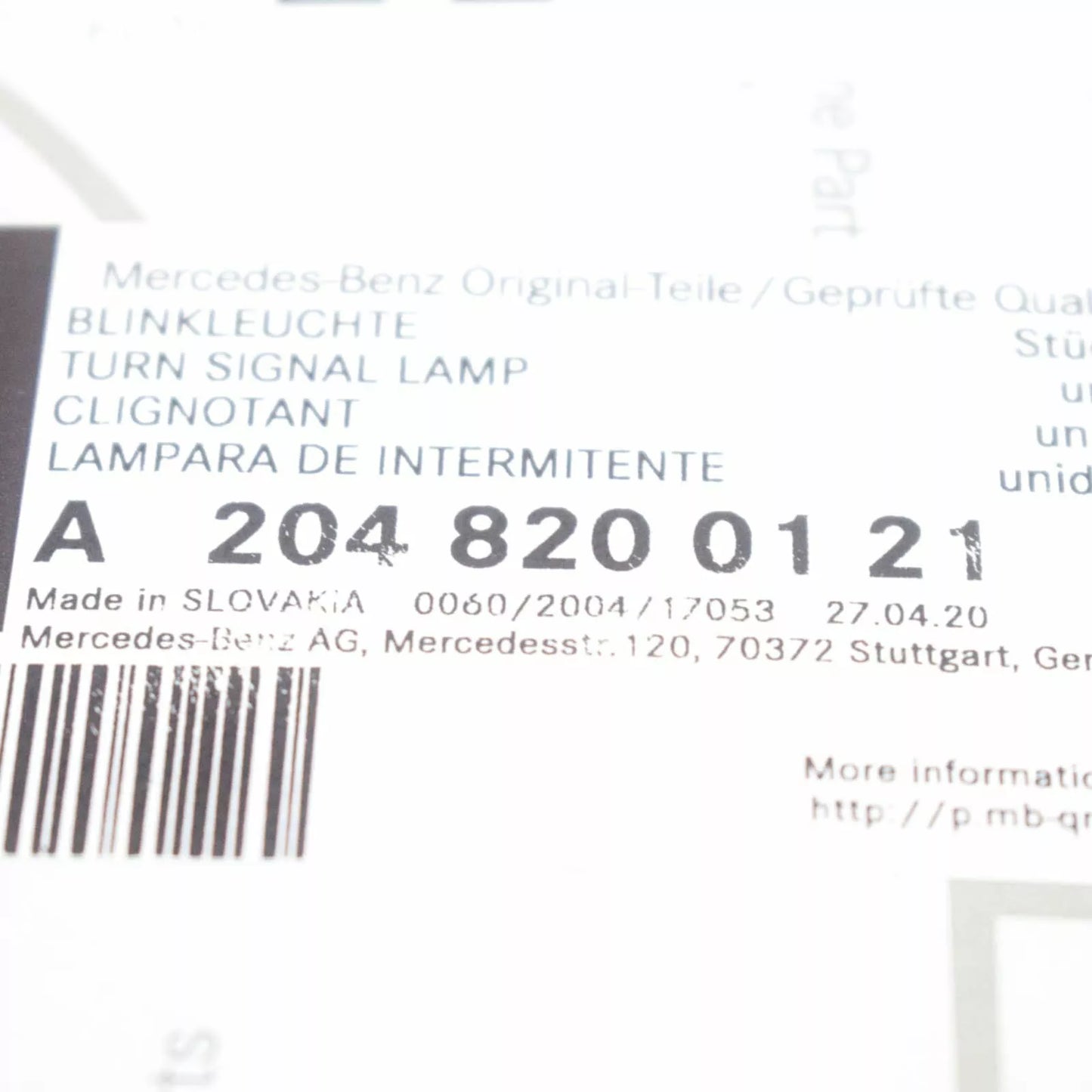 NEW MERCEDES-BENZ C-CLASS W204 FRONT BUMPER LEFT MARKER LIGHT A2048200121